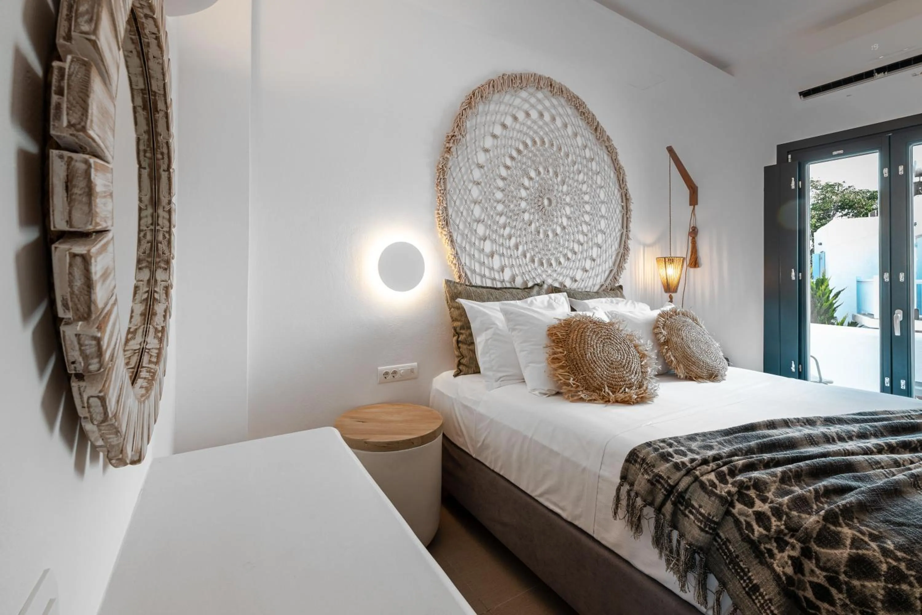 Bedroom, Bed in Sandaya Luxury Suites