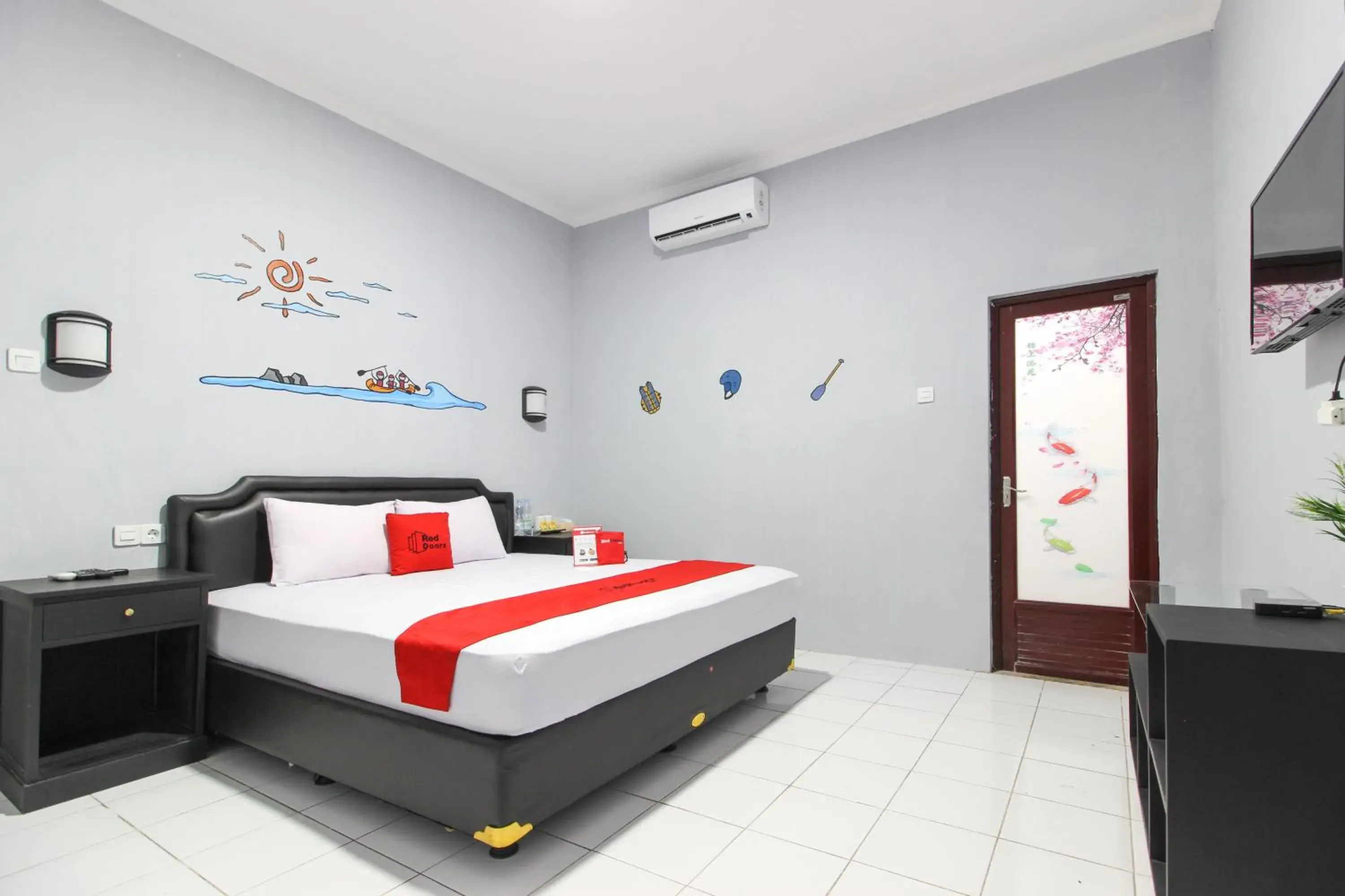 Bedroom, Bed in RedDoorz near Graha Saba UGM Bedroom, Bed in RedDoorz near Graha Saba UGM