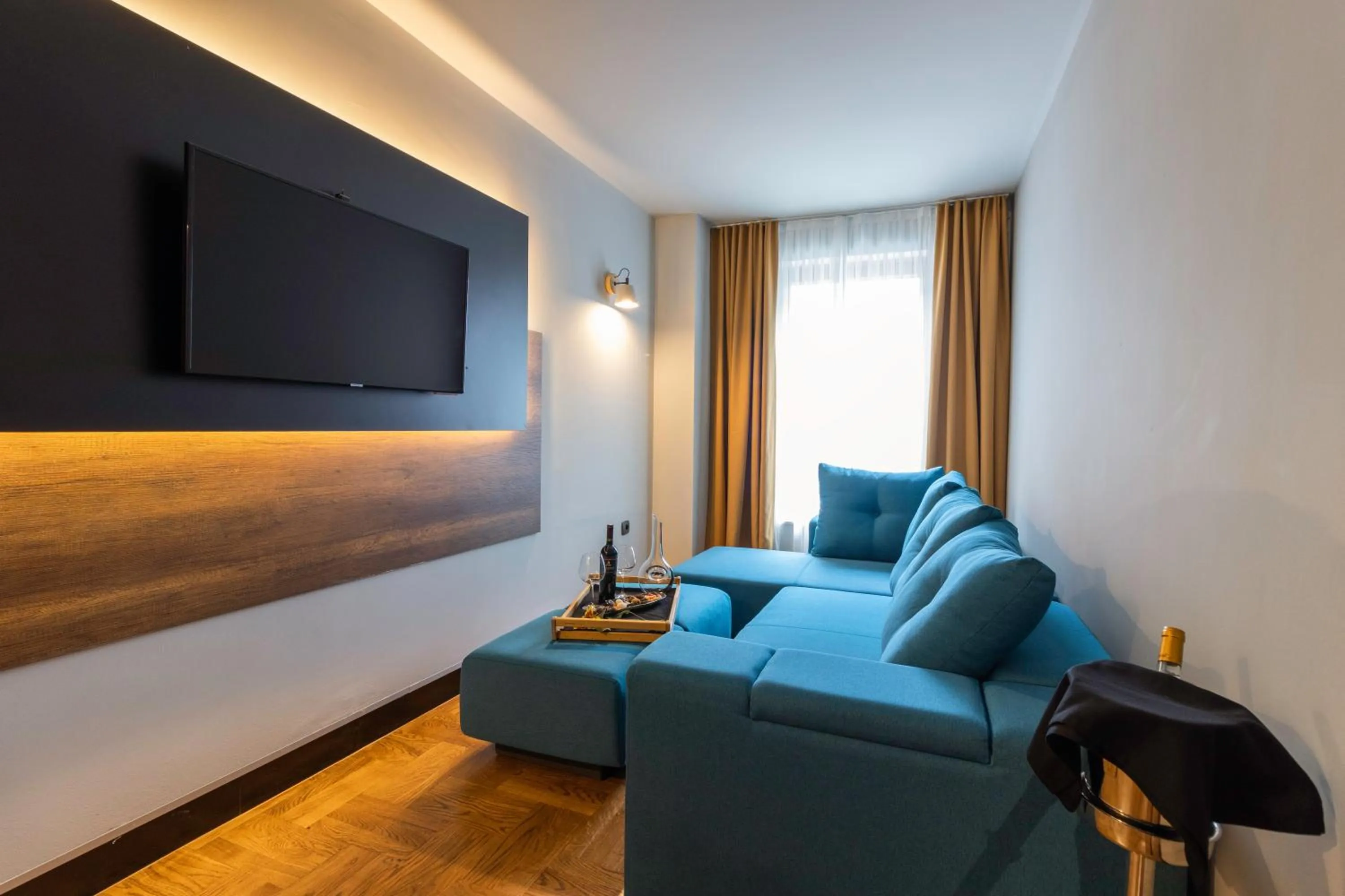 TV and multimedia in Next Door Park