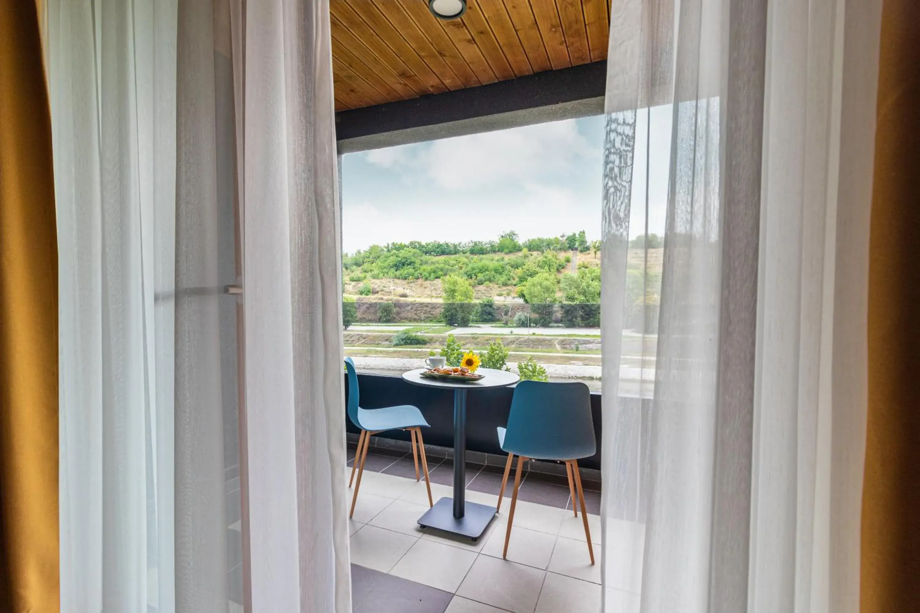 Balcony/Terrace in Next Door Park Balcony/Terrace in Next Door Park