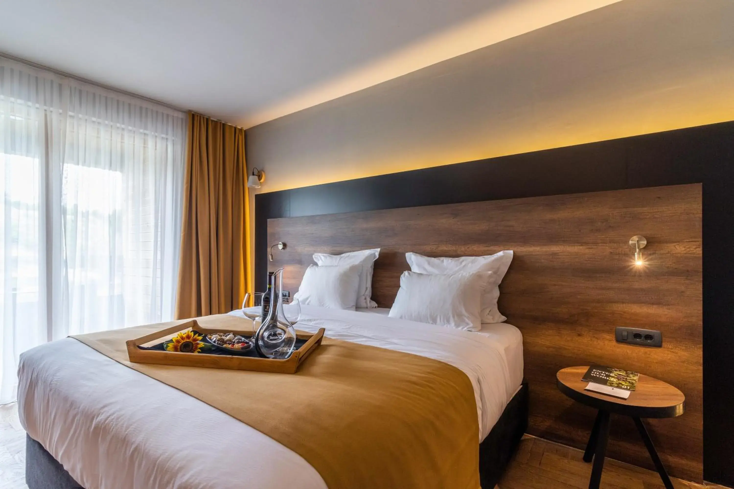 Bed in Next Door Park Bed in Next Door Park