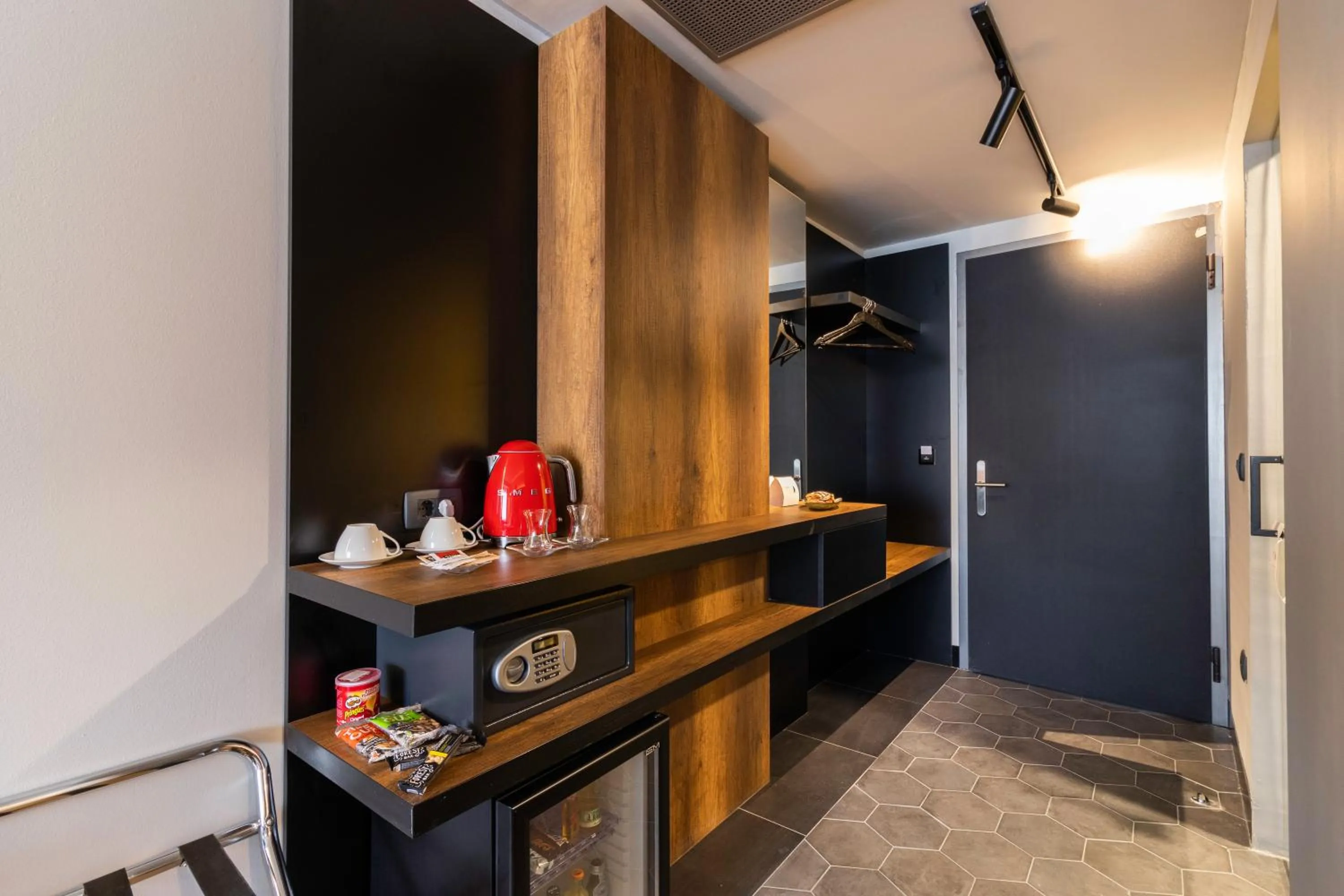 Coffee/tea facilities in Next Door Park