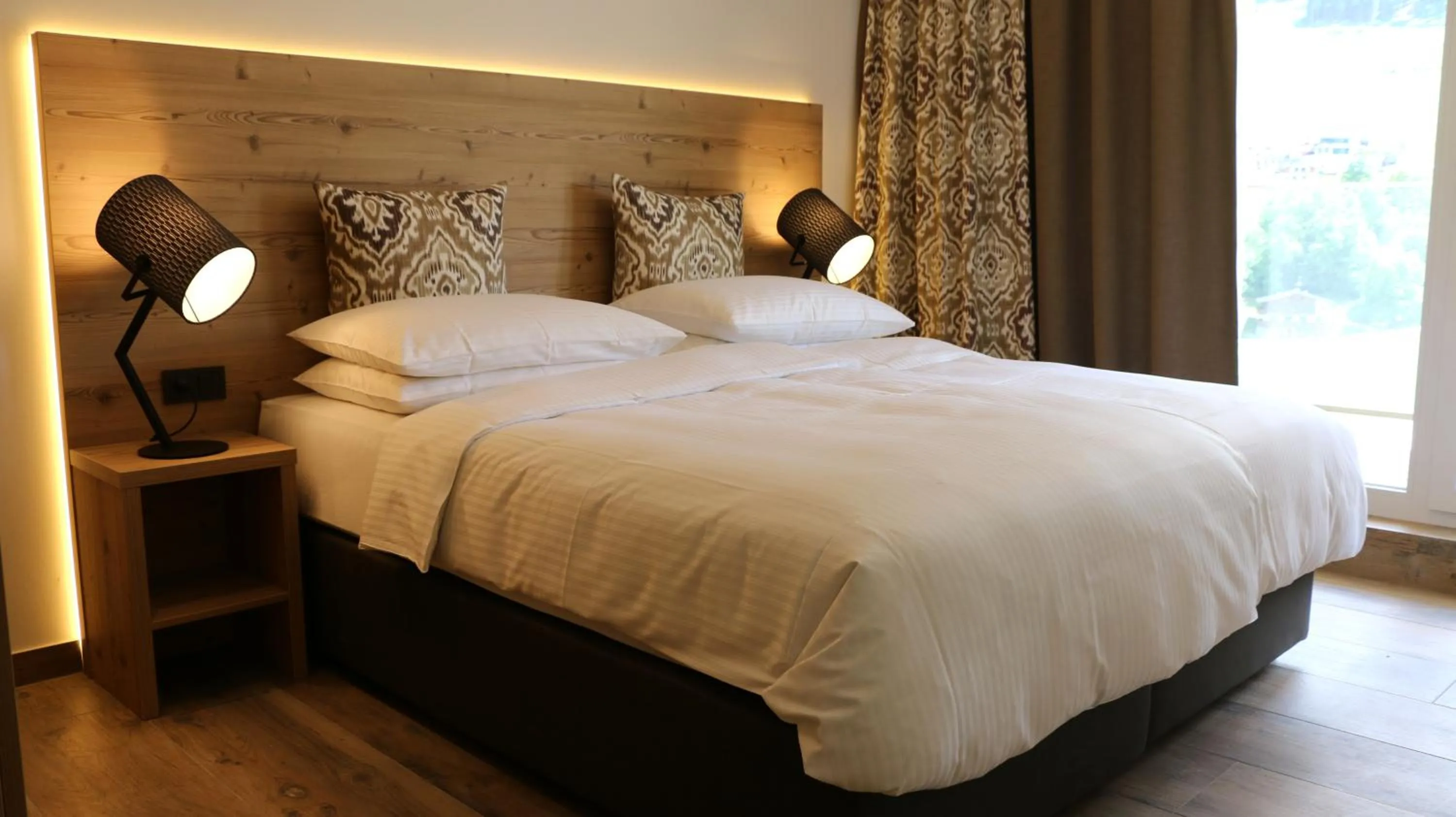 Bedroom, Bed in Adler Resort