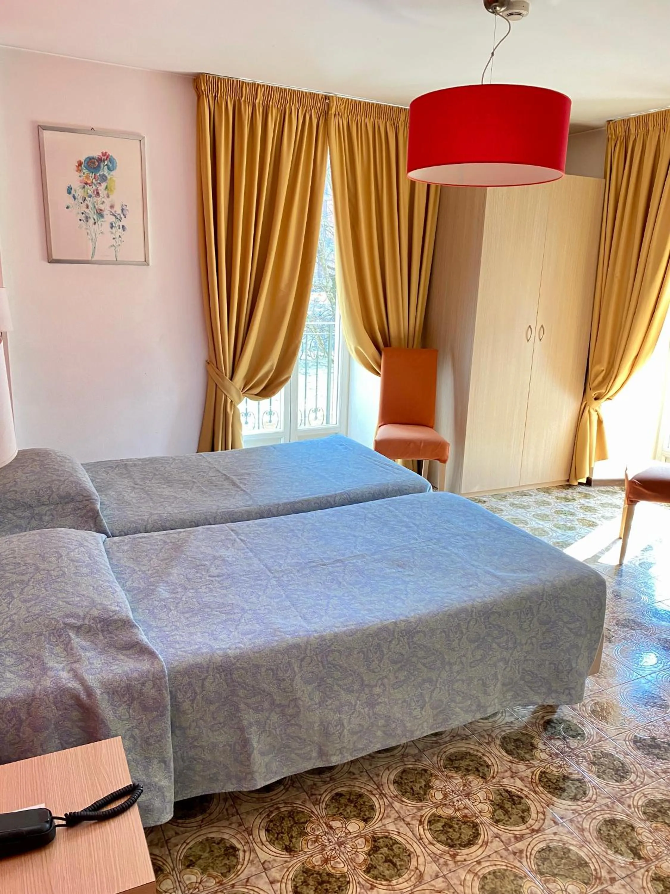 Bedroom, Bed in Hotel Centrale