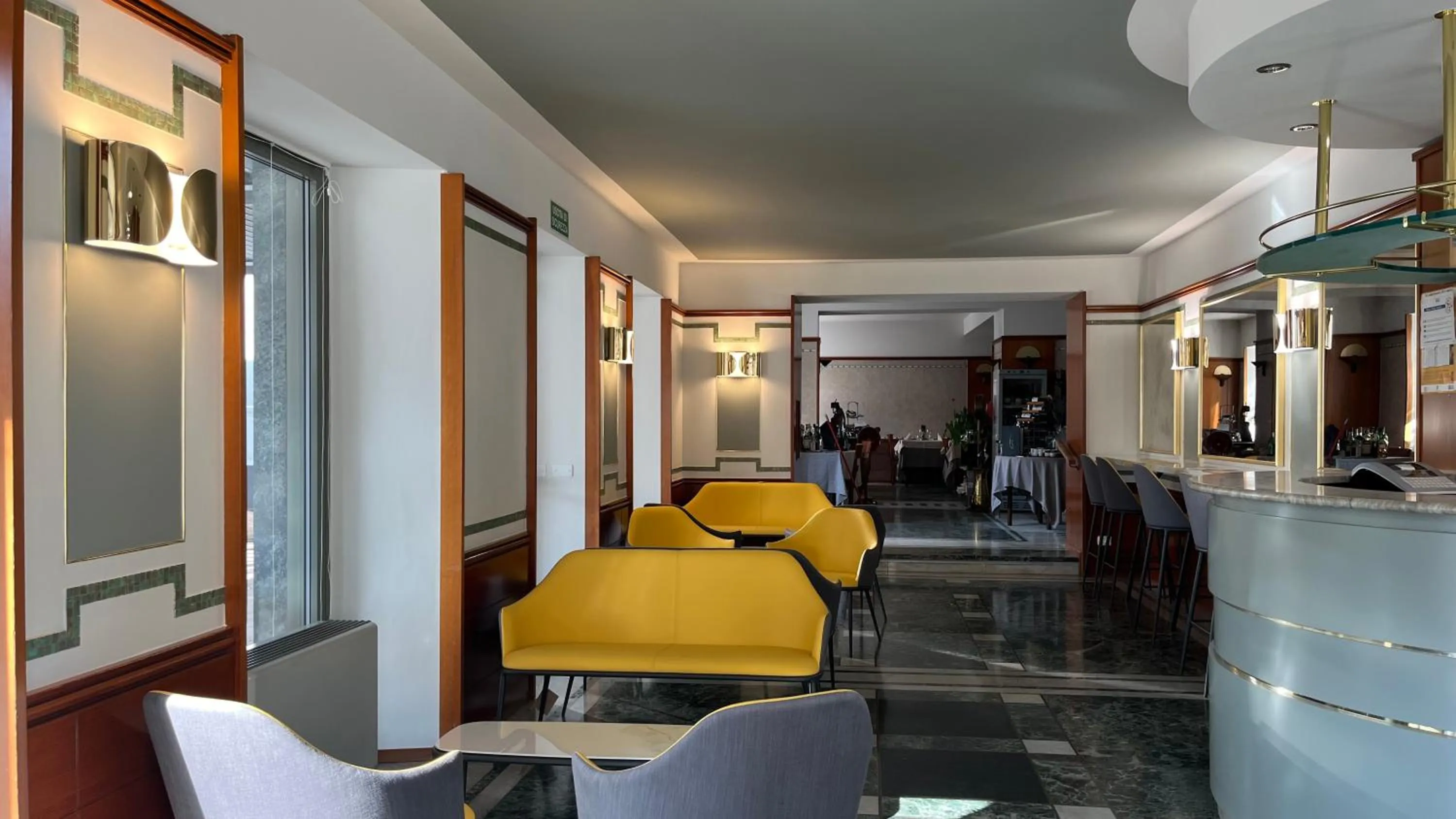 Lounge or bar in Hotel Centrale