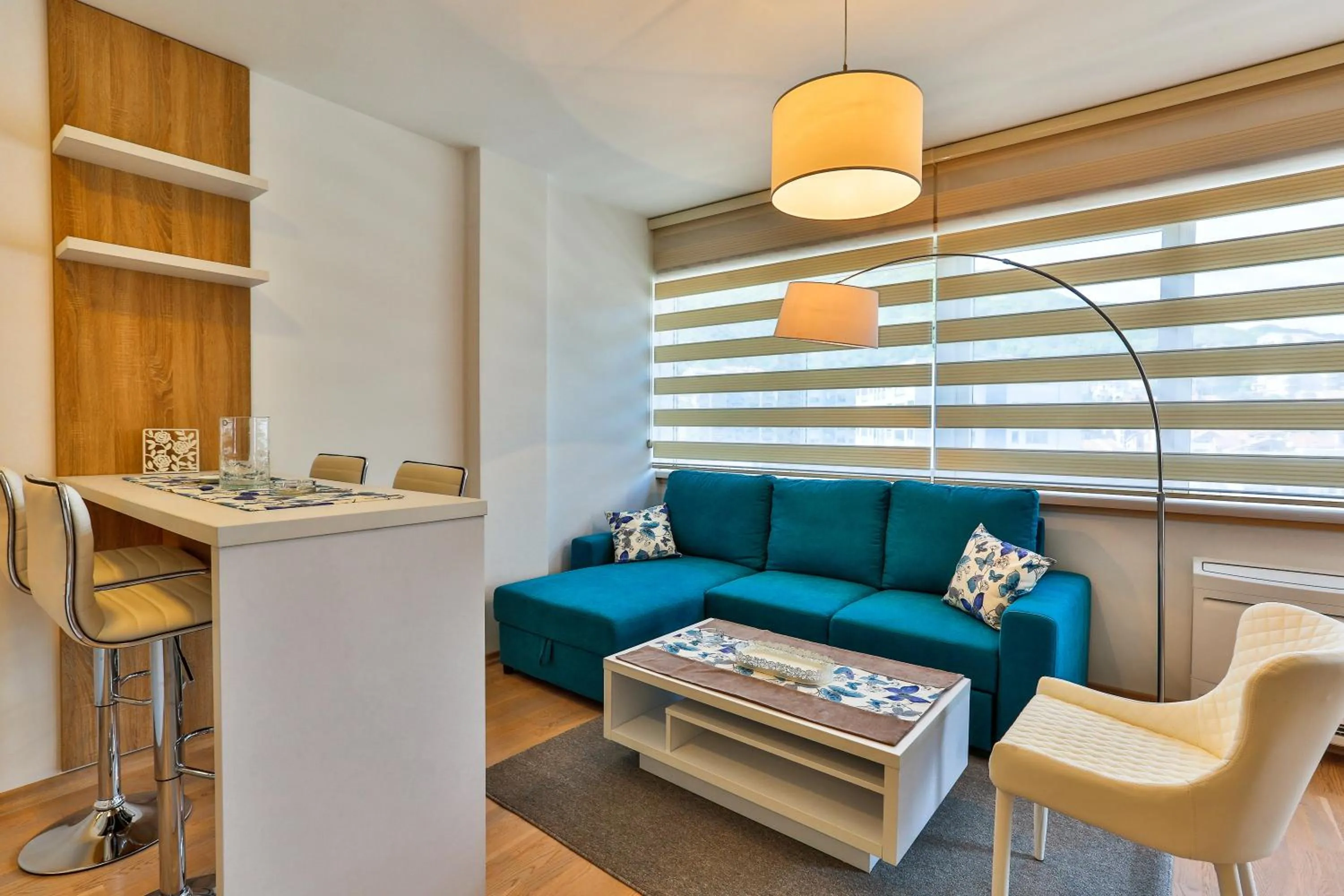 Apartment with Terrace in Gufo Apart