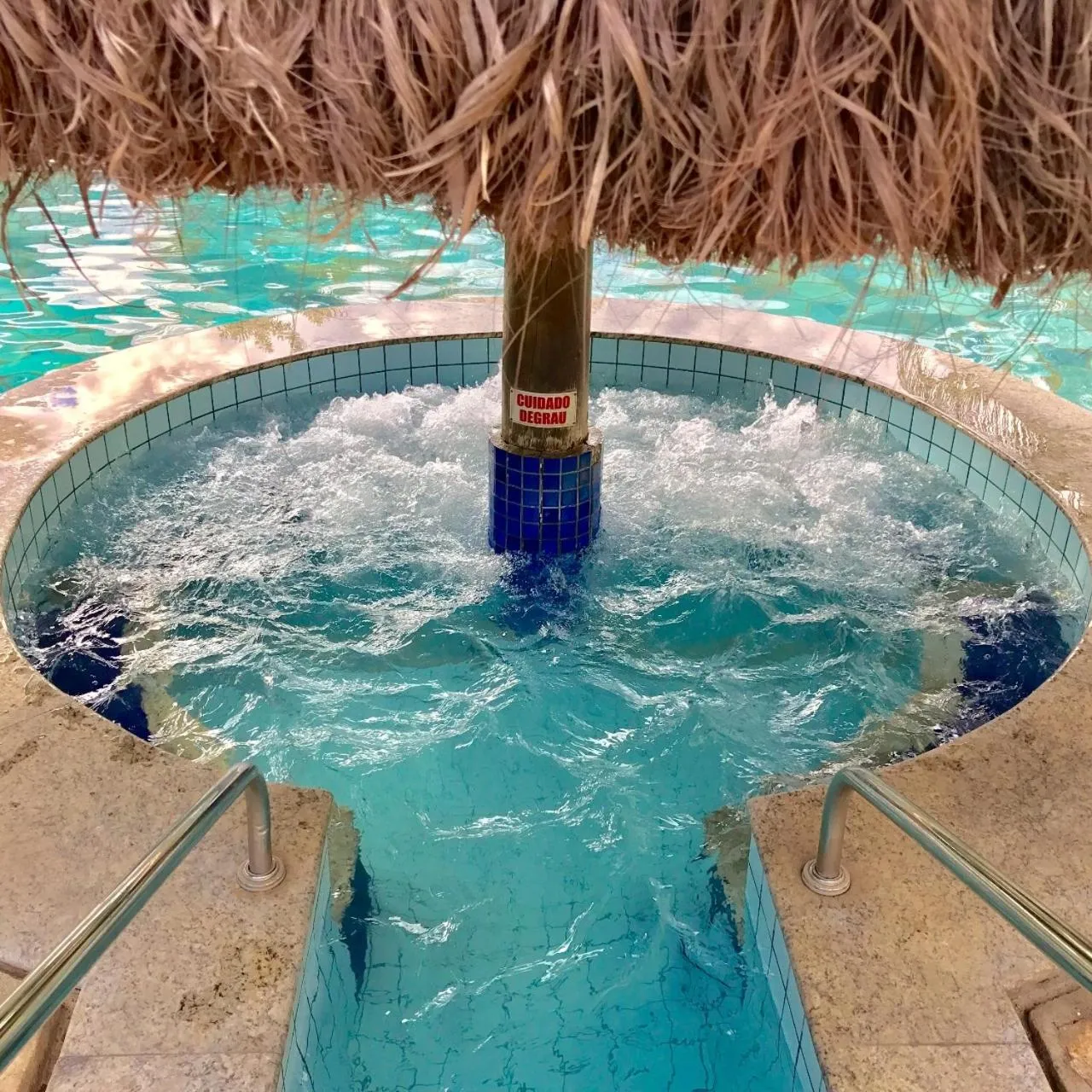 Swimming pool in Rio das Pedras Thermas Hotel