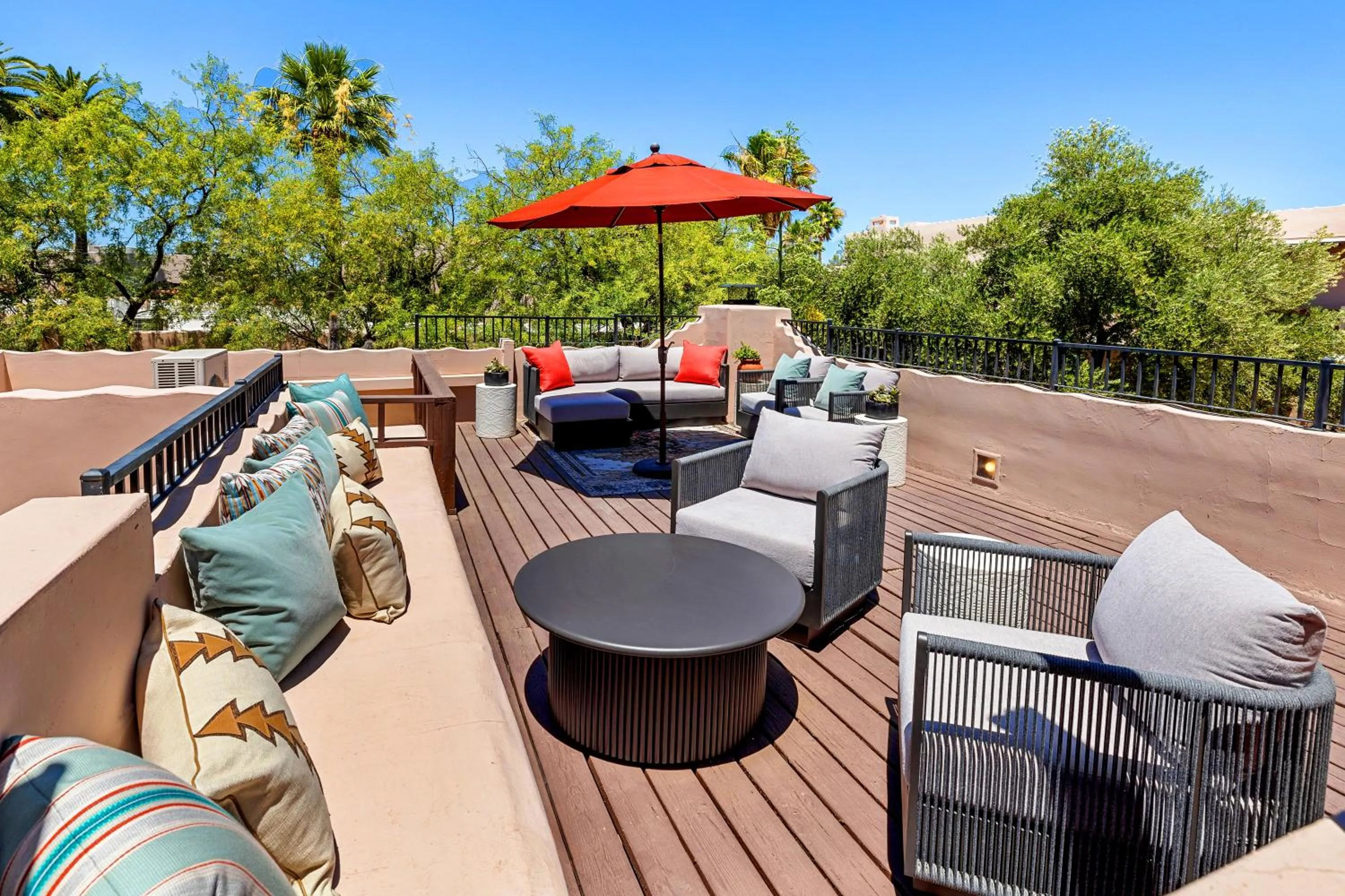 Patio in Lodge On The Desert