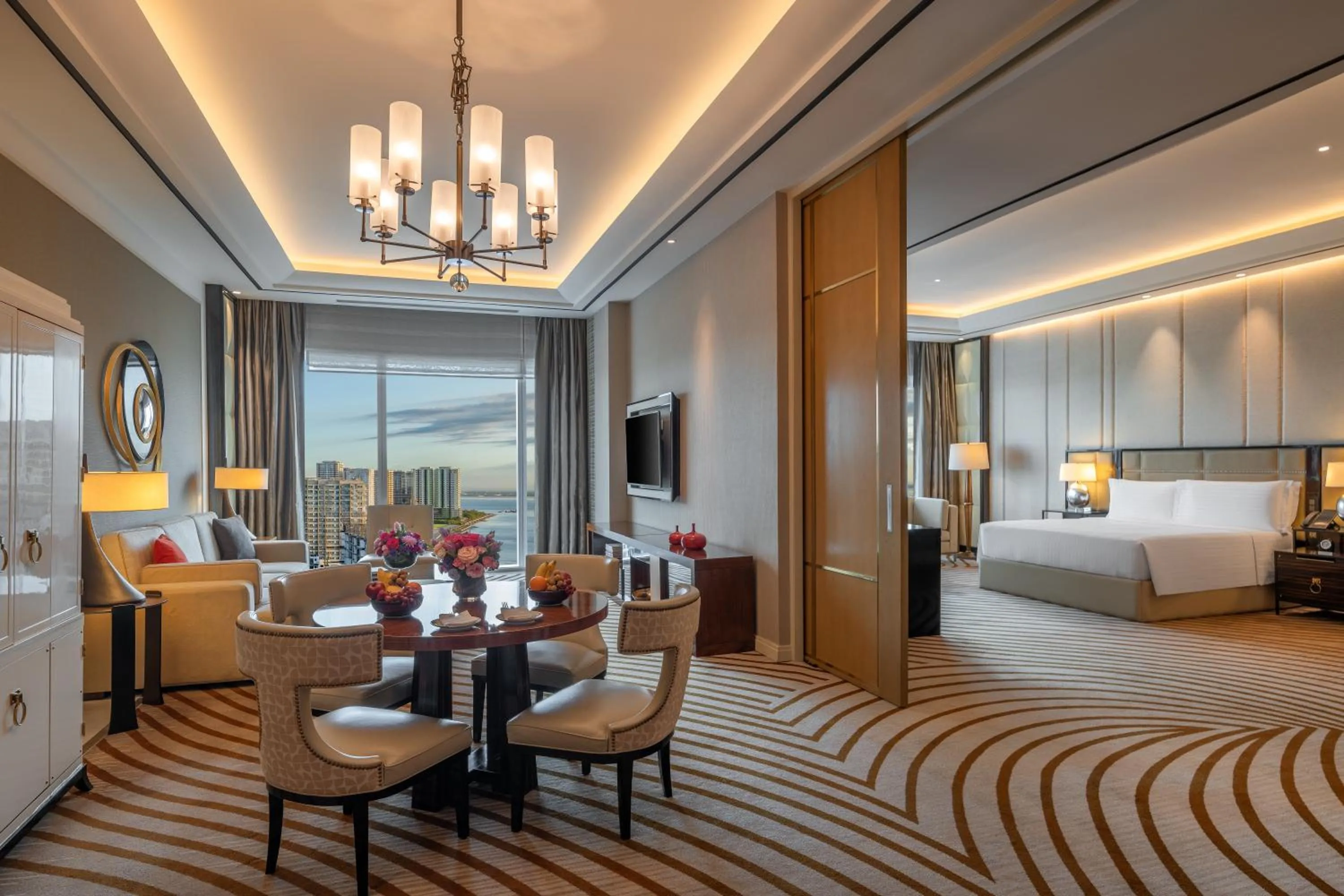 View (from property/room), Bed in Solaire Resort Entertainment City