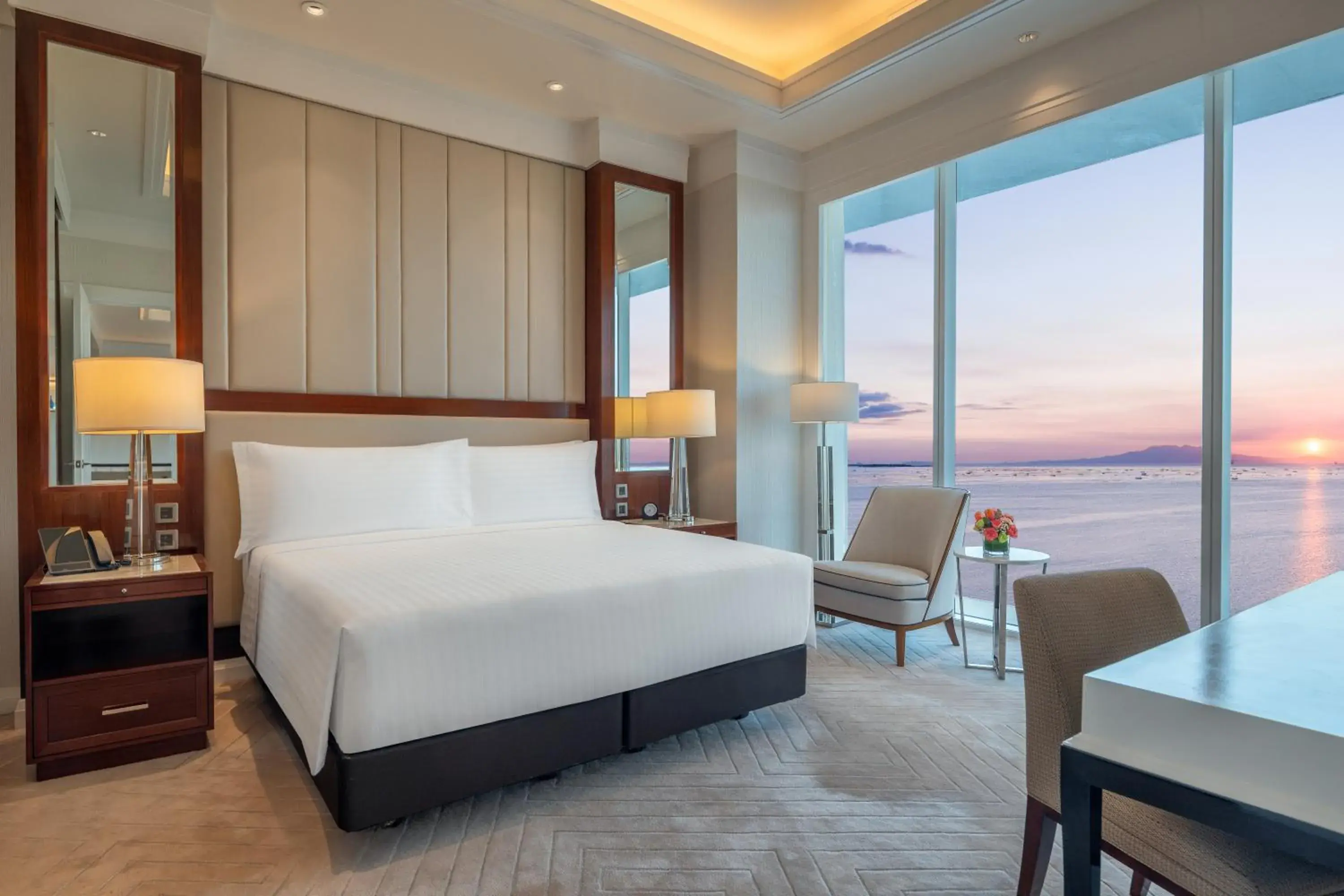 View (from property/room), Bed in Solaire Resort Entertainment City View (from property/room), Bed in Solaire Resort Entertainment City