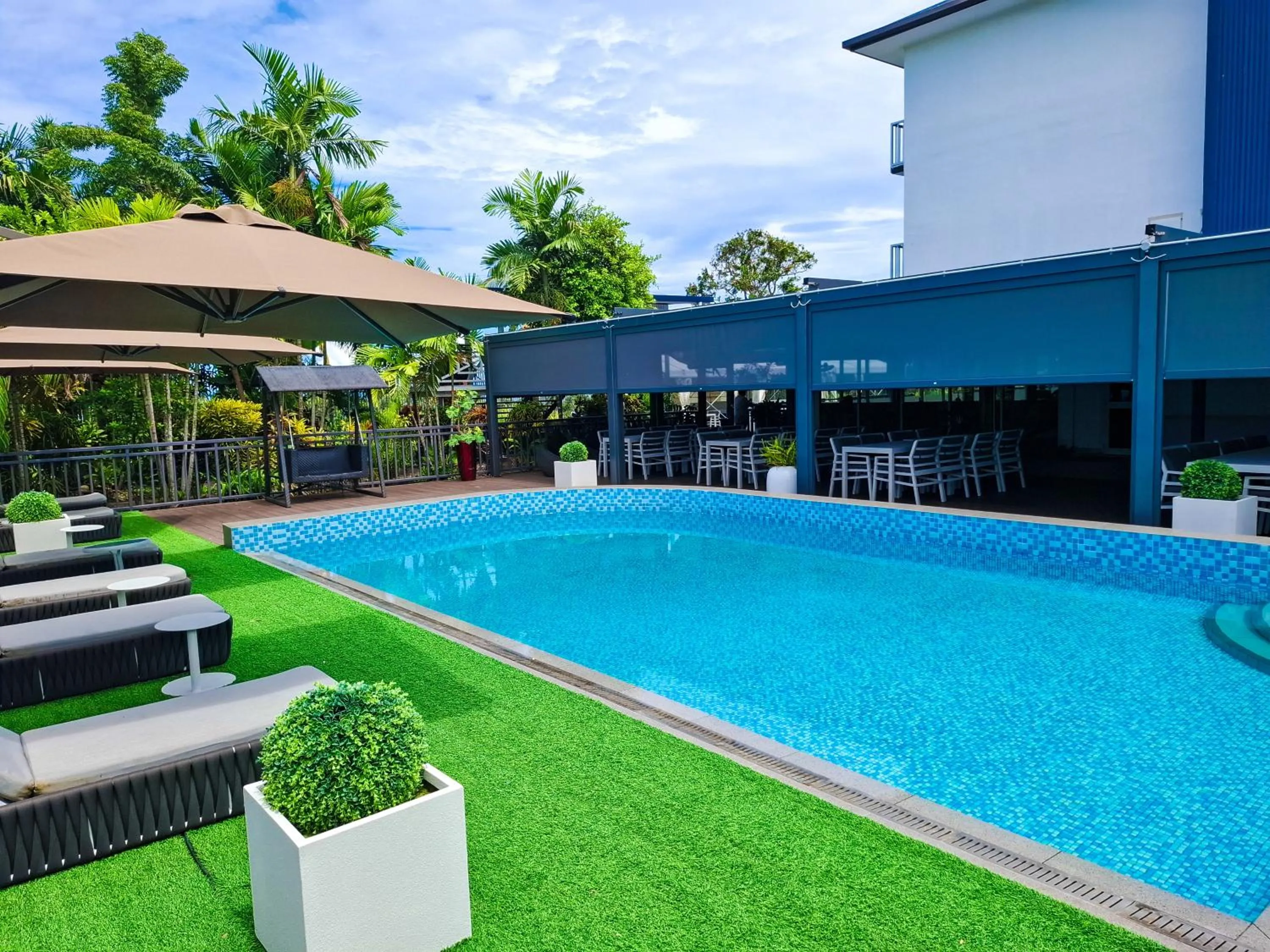 Gazelle International Hotel