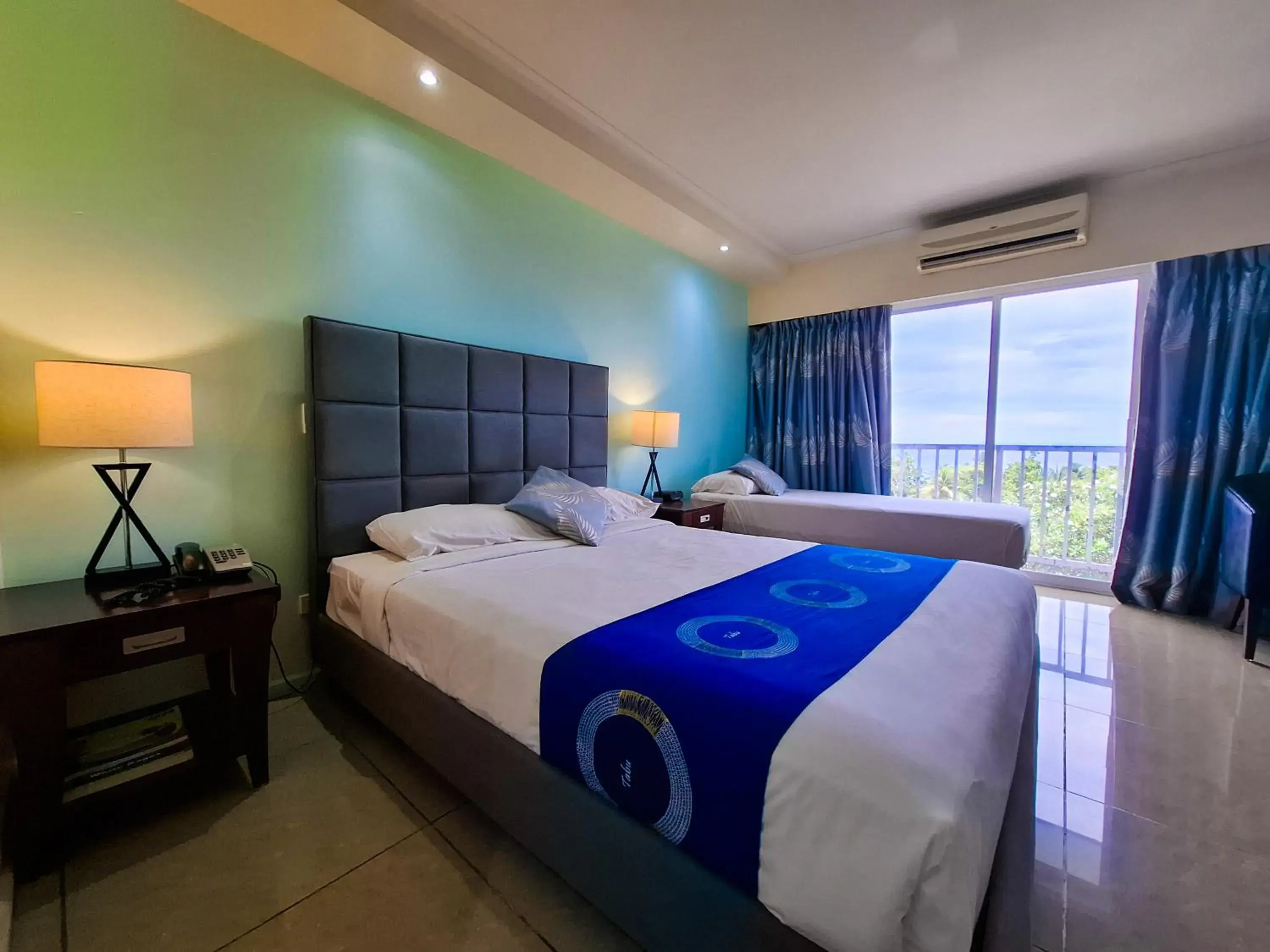 Premium Double Room with Ocean View in Gazelle International Hotel Premium Double Room with Ocean View in Gazelle International Hotel