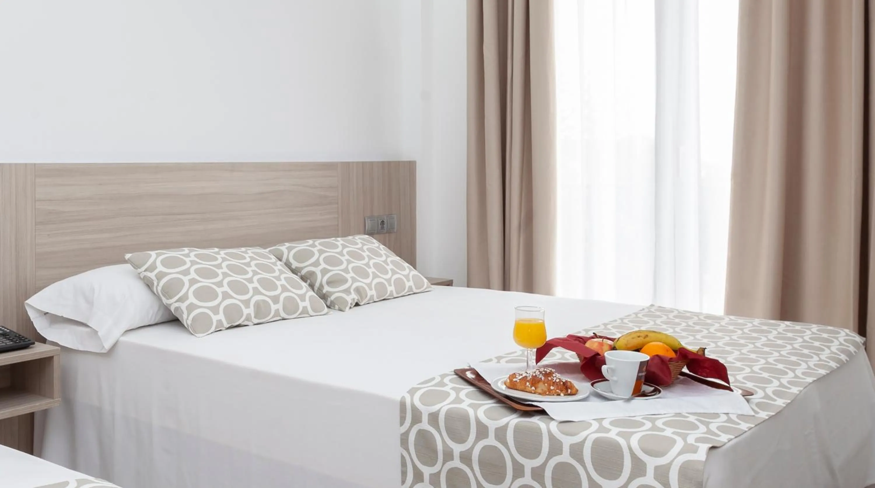 Decorative detail, Bed in Hotel Olympia Ronda II