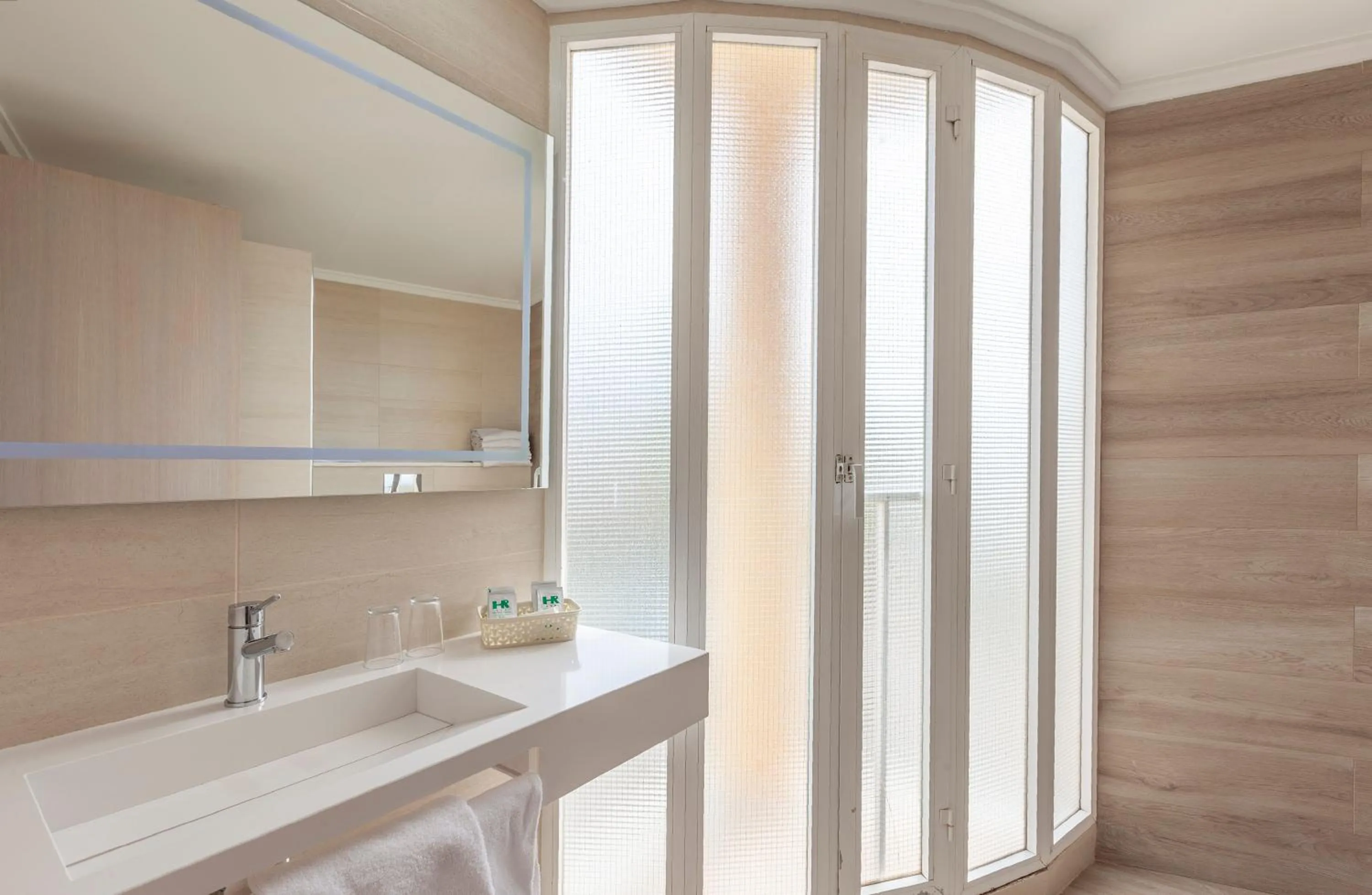 Bathroom in Hotel Olympia Ronda II