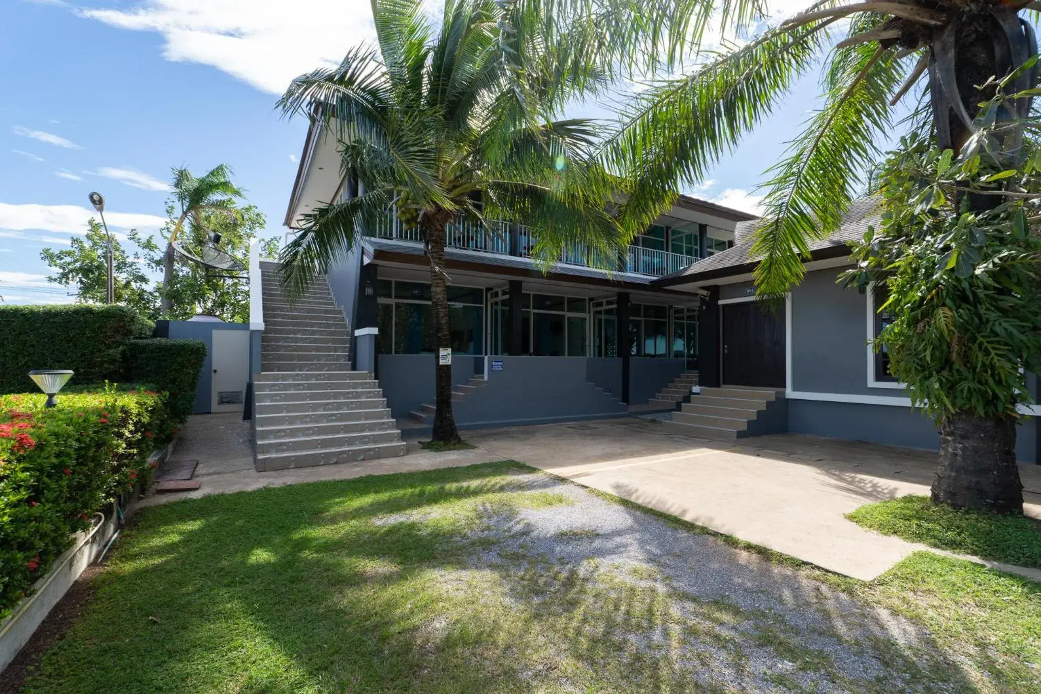 Facade/entrance in Baan Faa Talaychan Resort Facade/entrance in Baan Faa Talaychan Resort