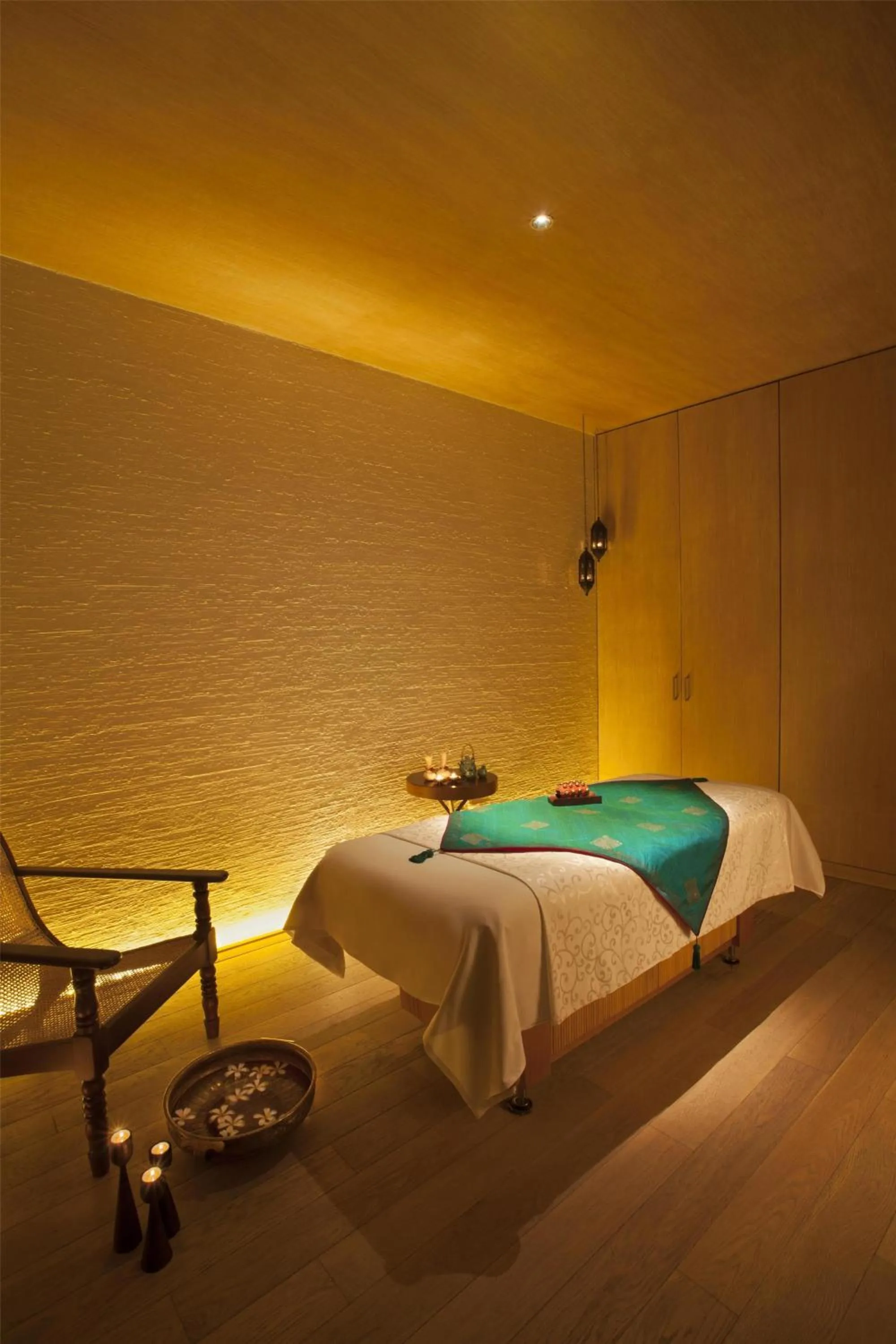 Bed in Park Hyatt Chennai