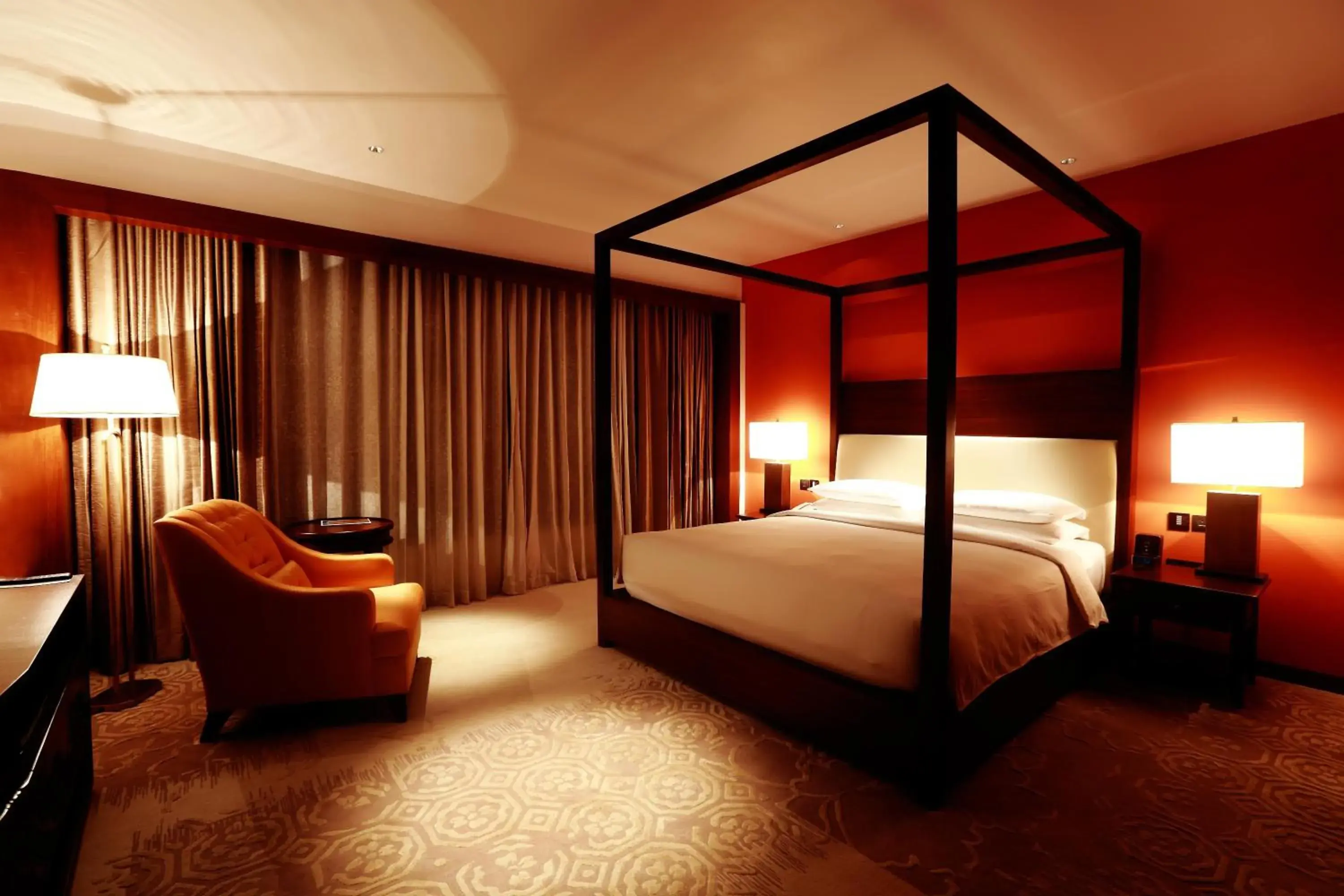 Photo of the whole room, Bed in Park Hyatt Chennai Photo of the whole room, Bed in Park Hyatt Chennai