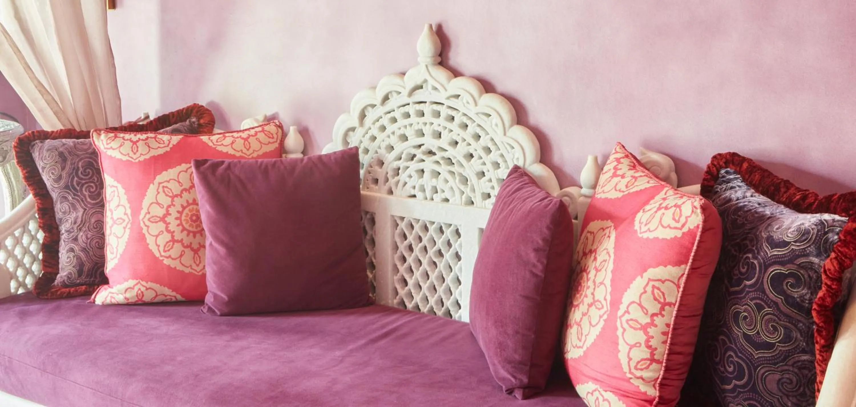 Living room, Bed in Kenting Amanda Hotel