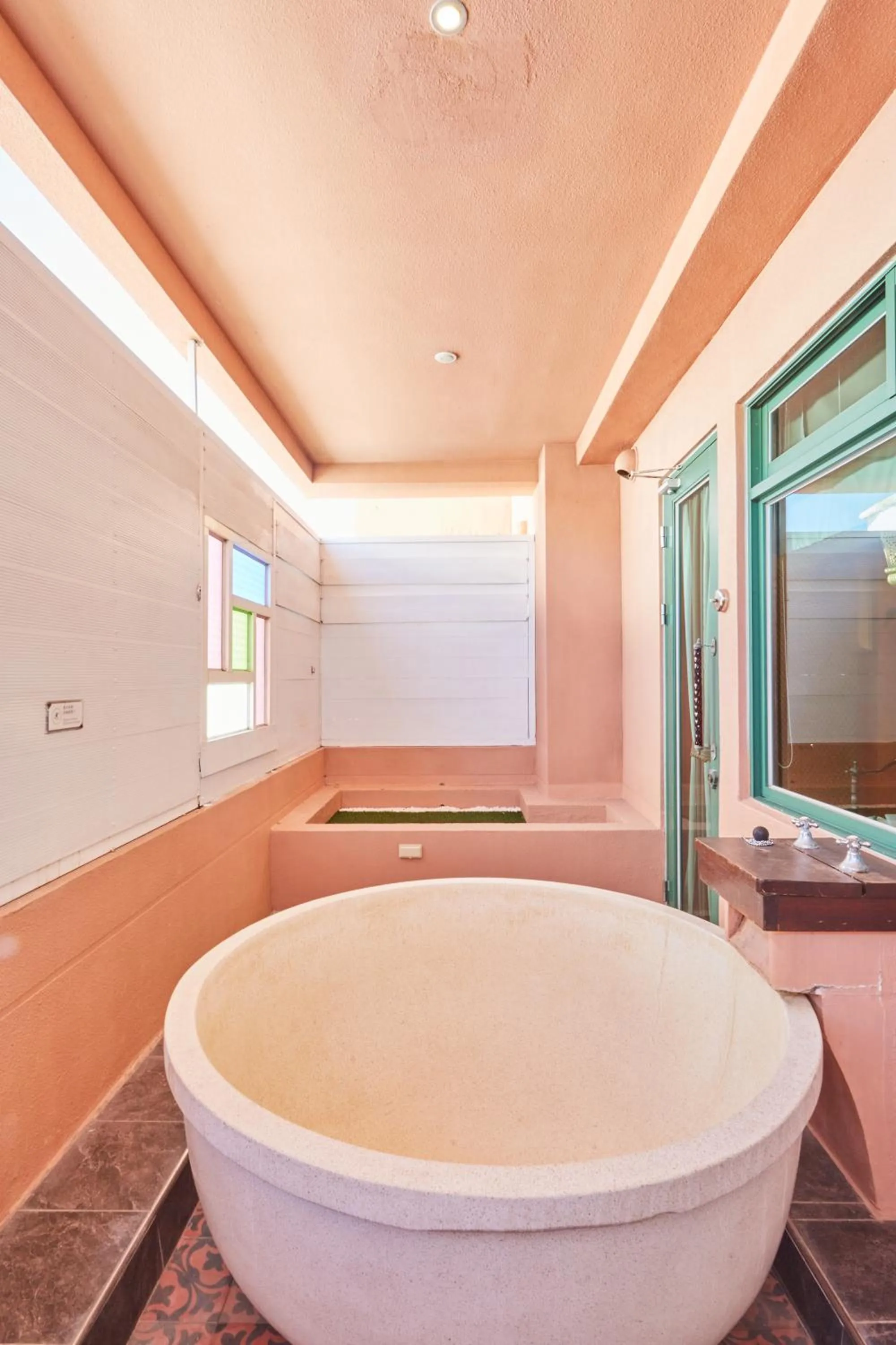 Bath in Kenting Amanda Hotel