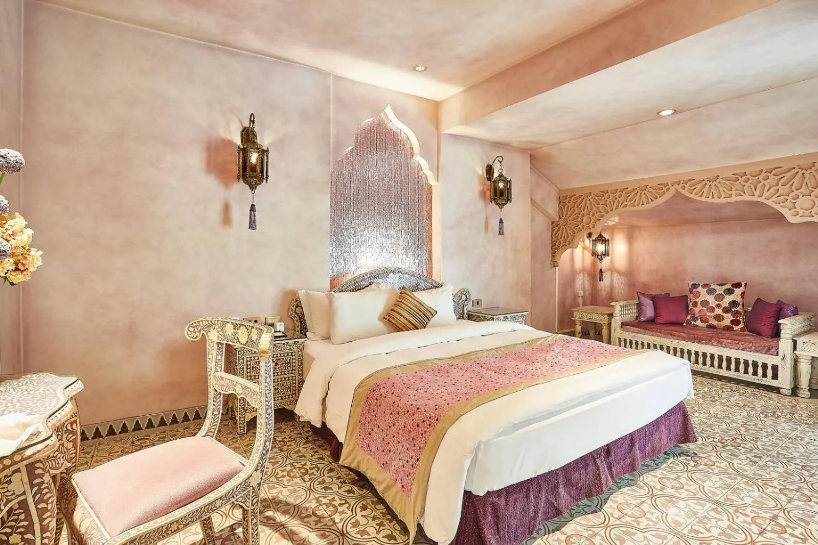 Bed in Kenting Amanda Hotel