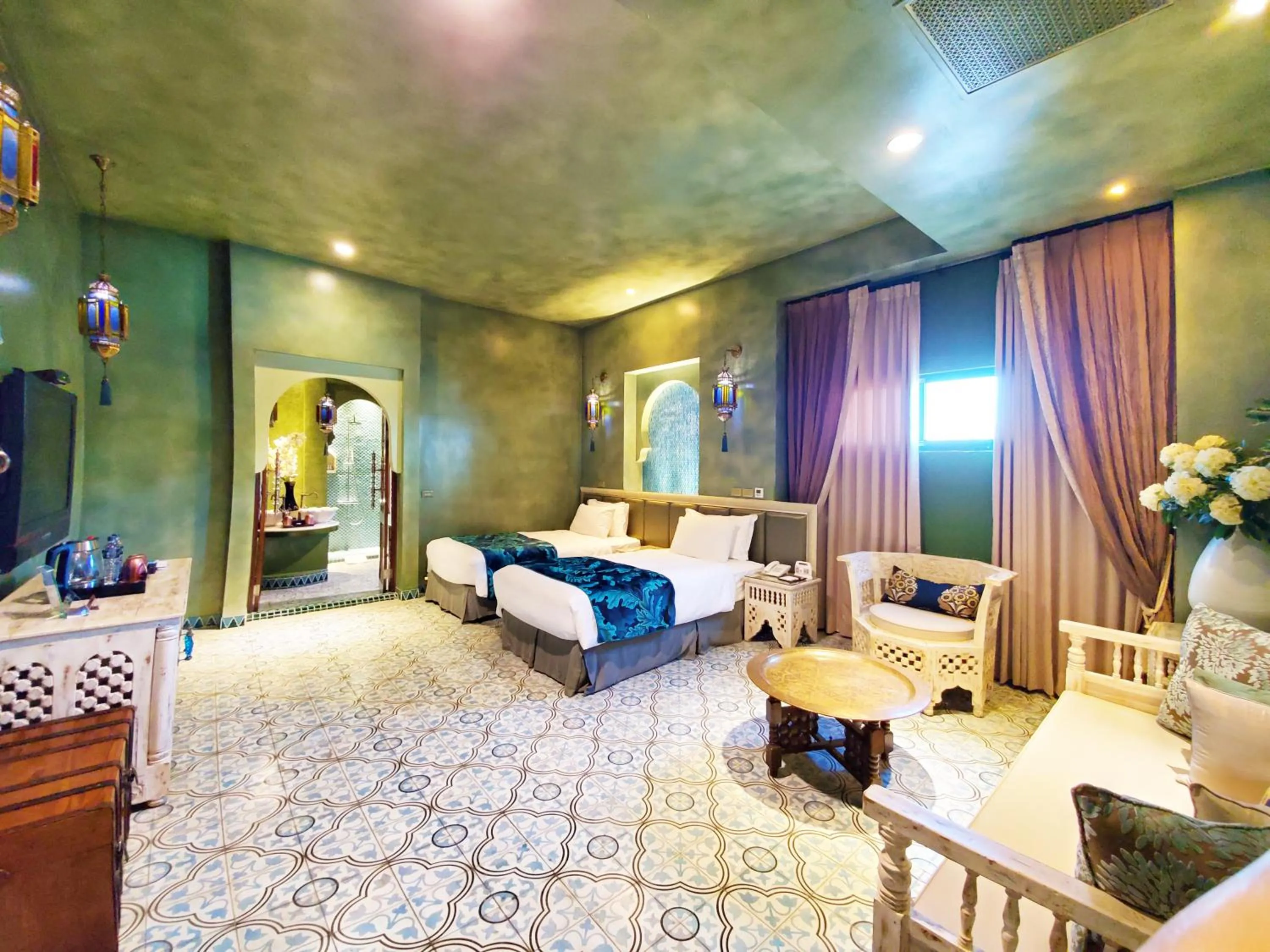 Bed in Kenting Amanda Hotel