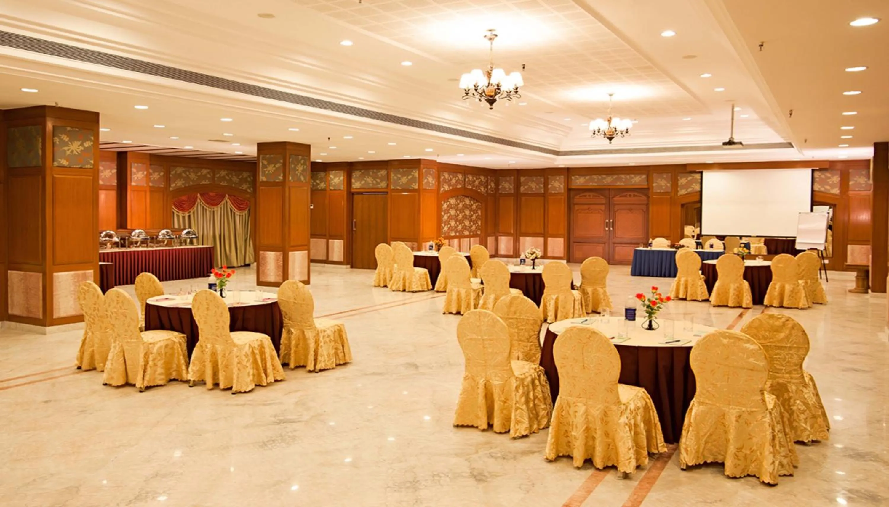 Banquet/Function facilities in JP Chennai Hotel