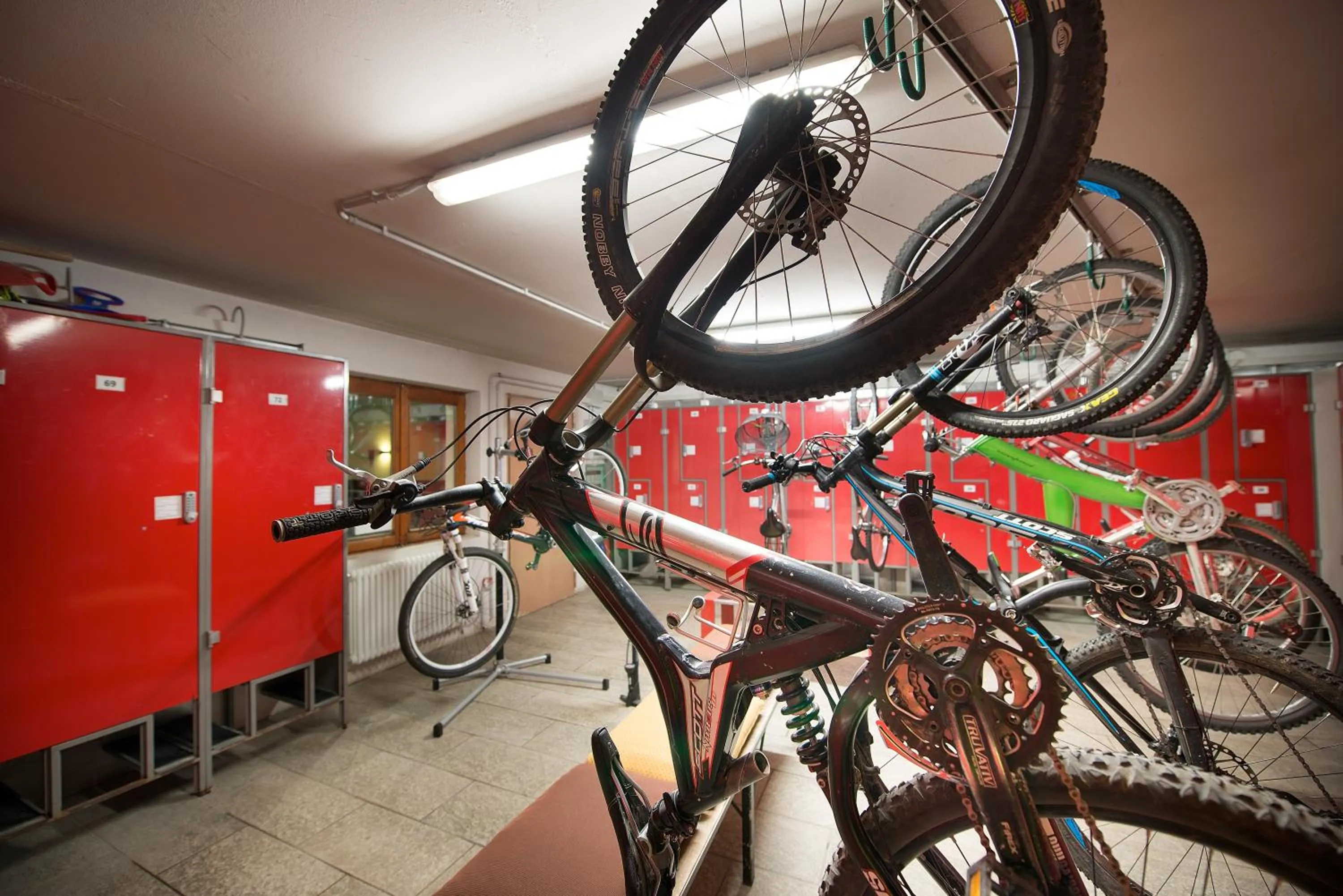 Cycling in Hotel Amerikan