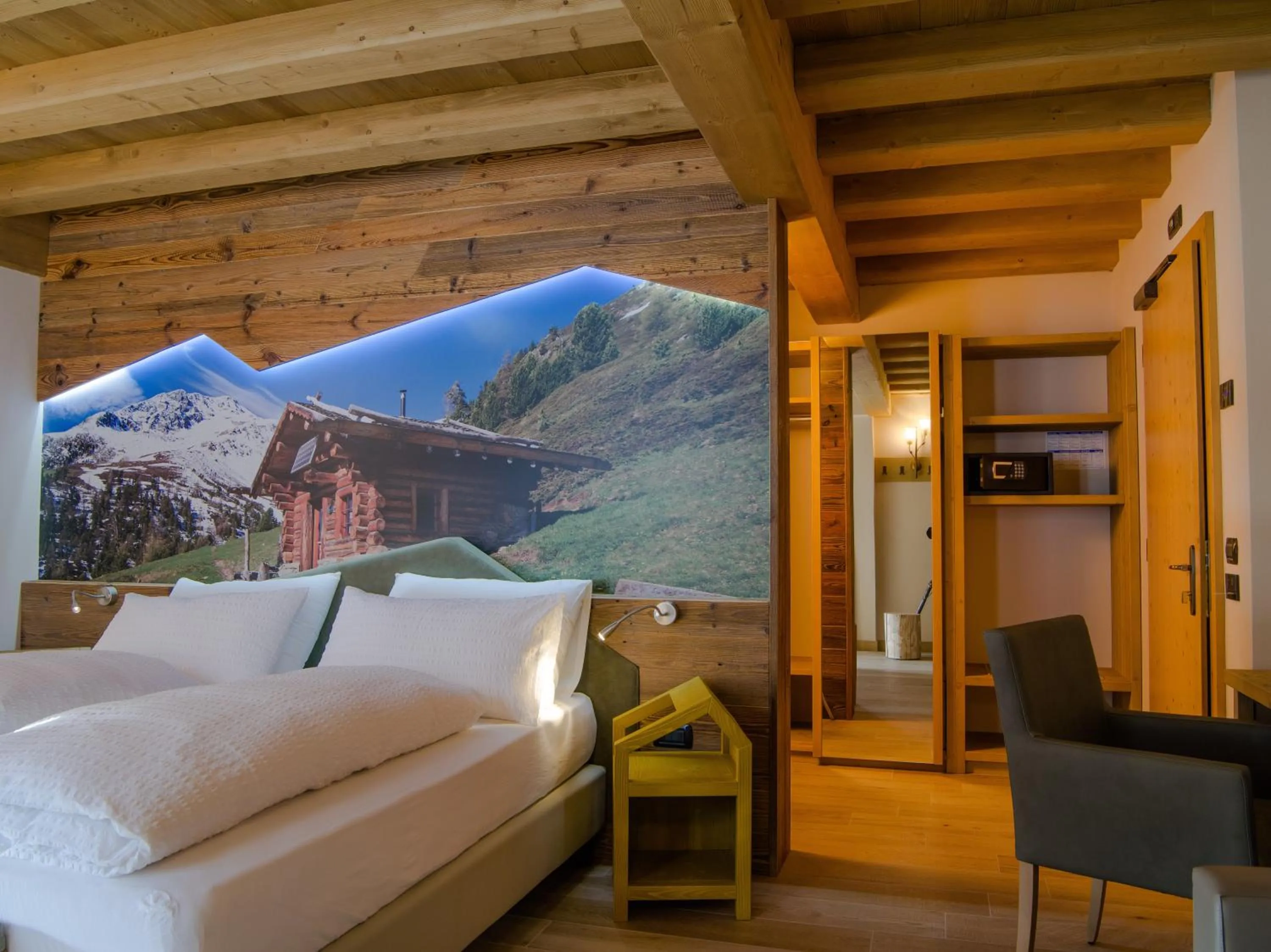 Bed in Hotel Amerikan