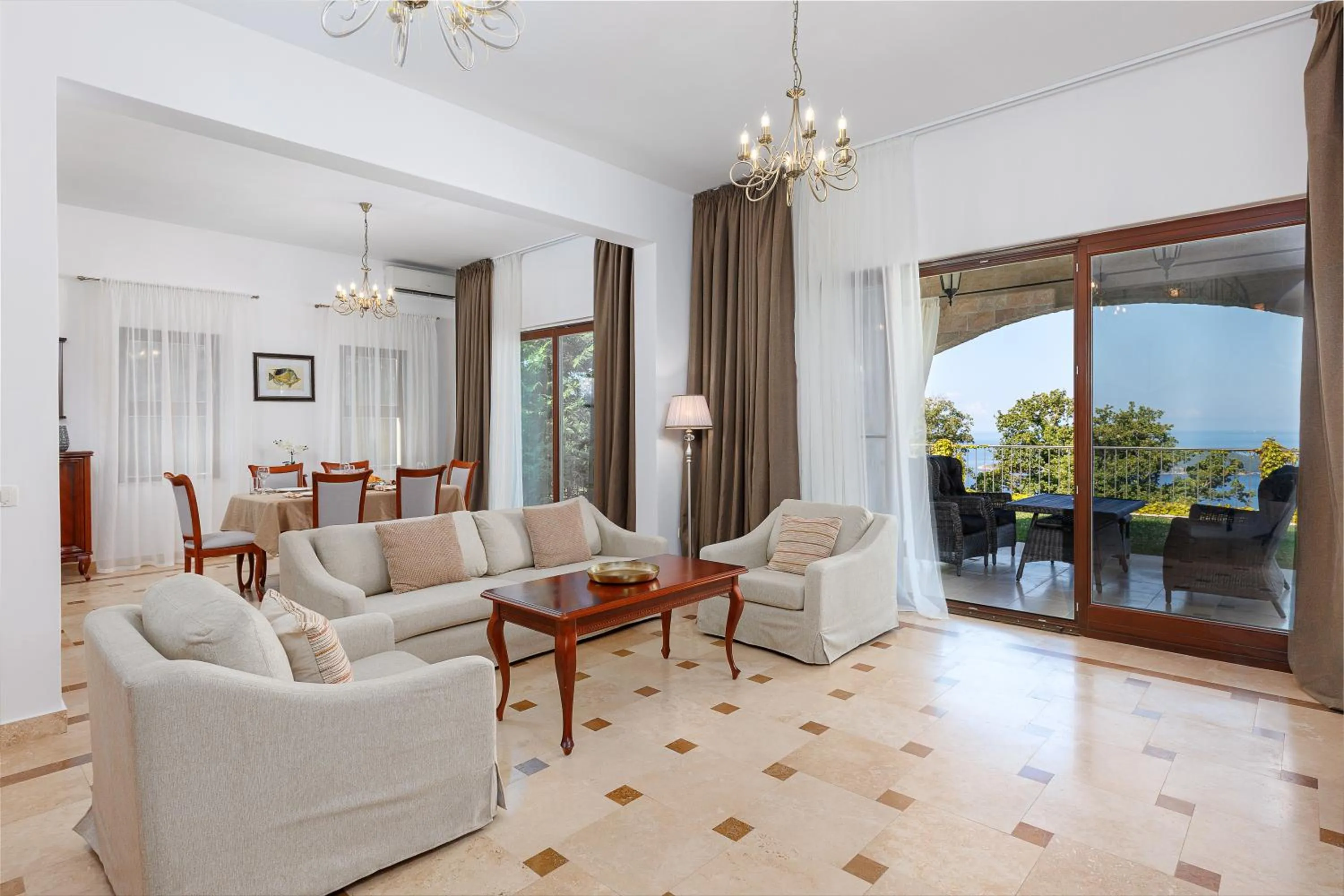 Seating area in Oak Leaf Residences