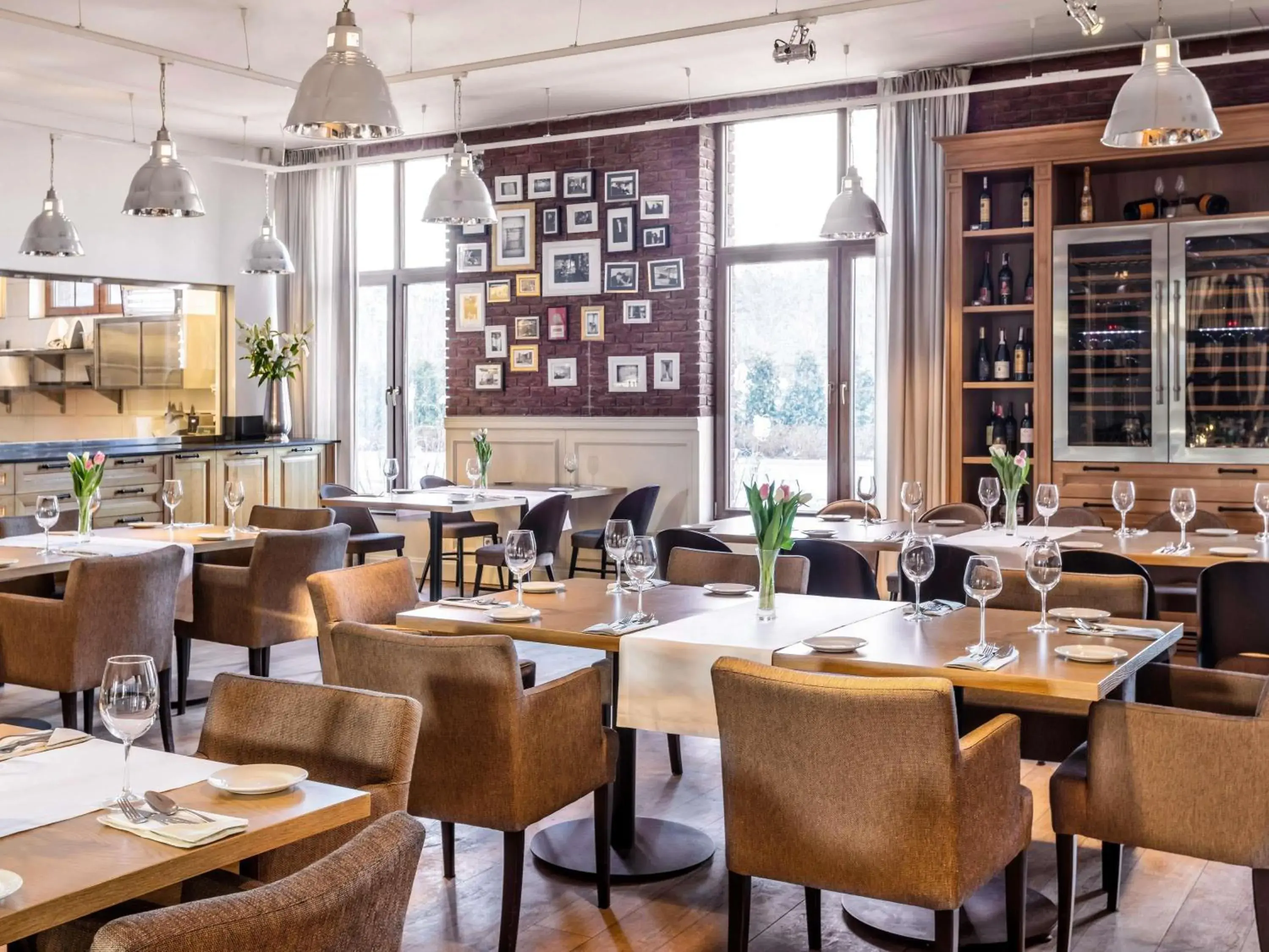 Property building in Mercure Wiazowna Brant Property building in Mercure Wiazowna Brant