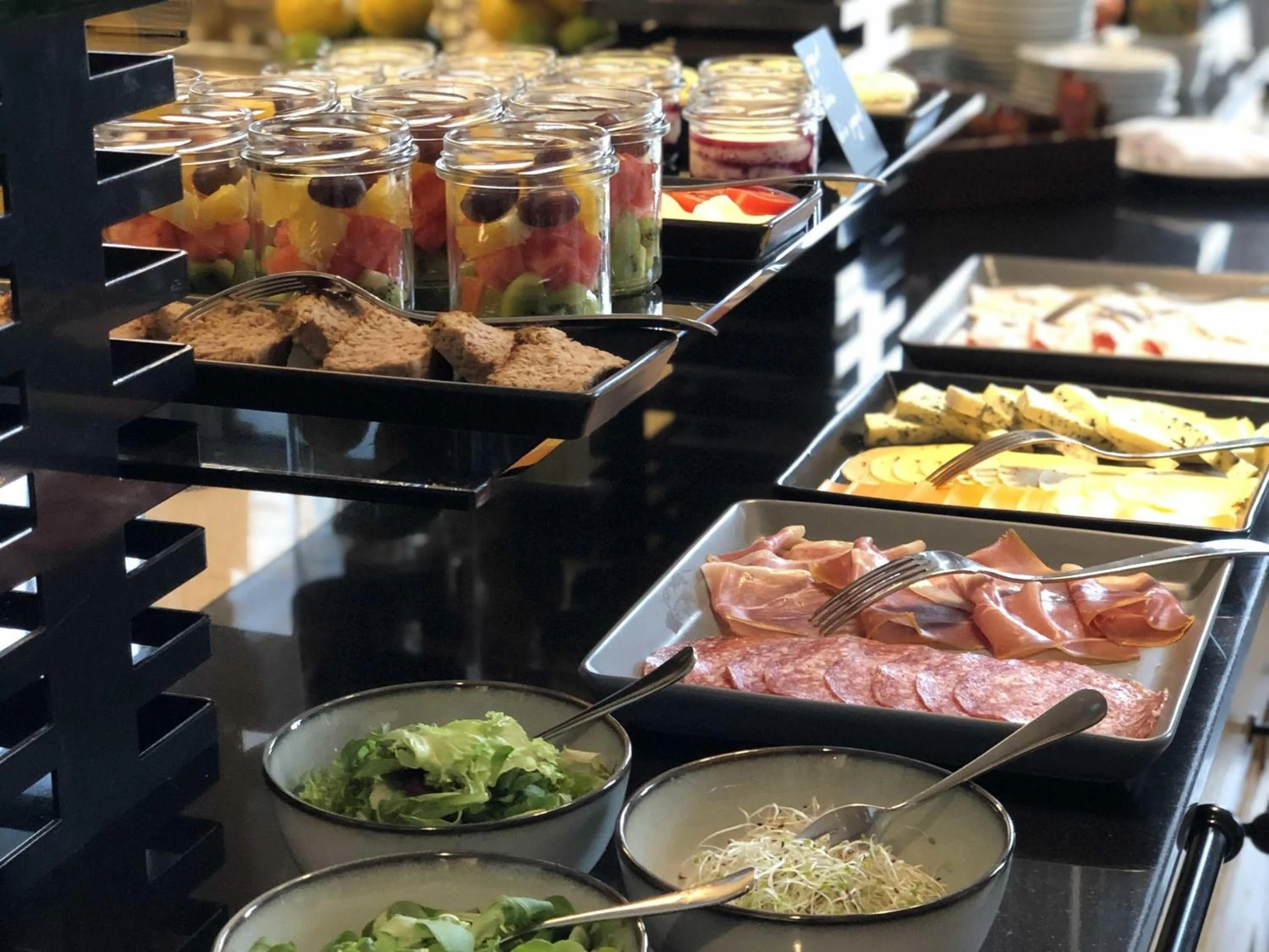 Breakfast in Mercure Wiazowna Brant