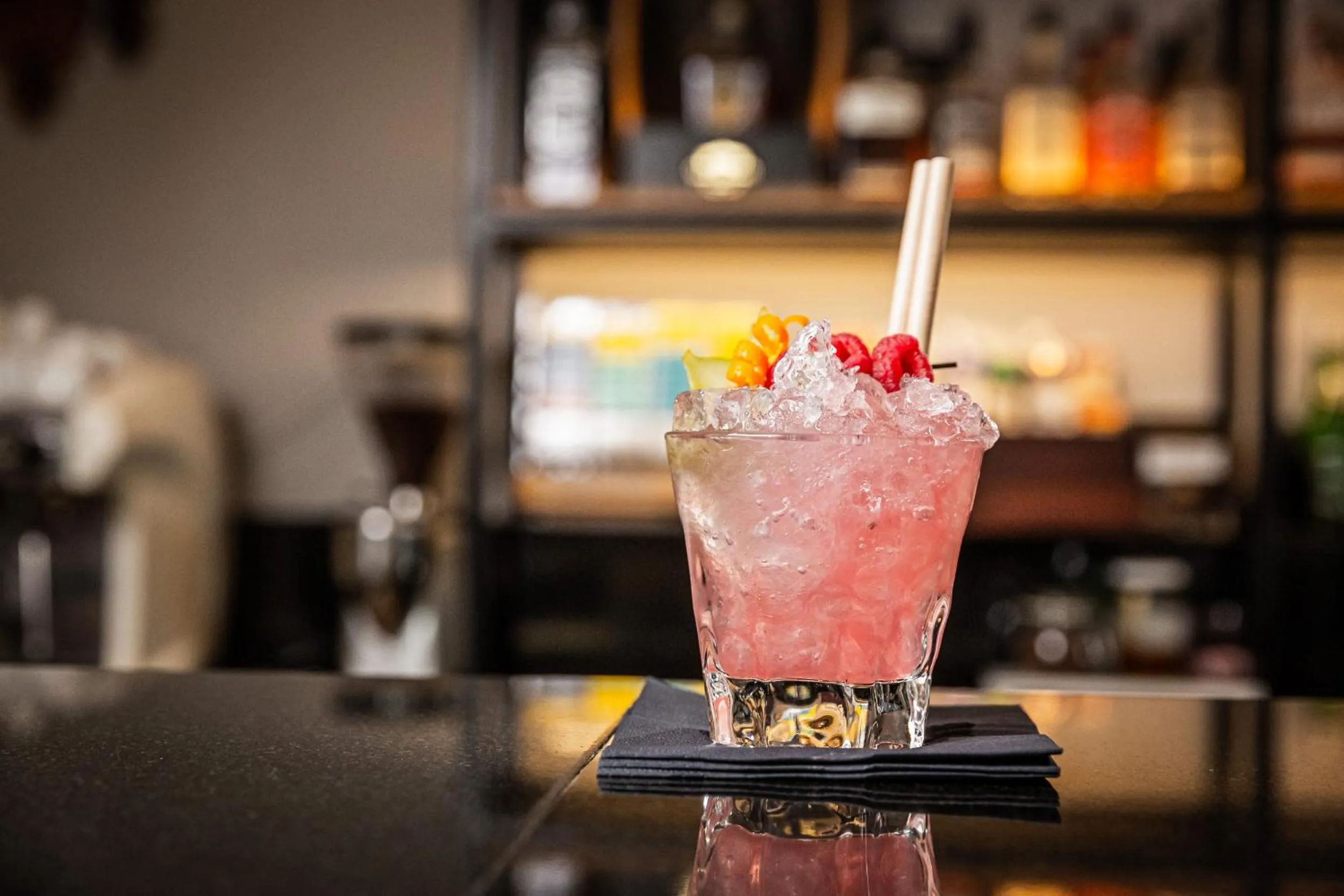 Lounge or bar in Mercure Wiazowna Brant