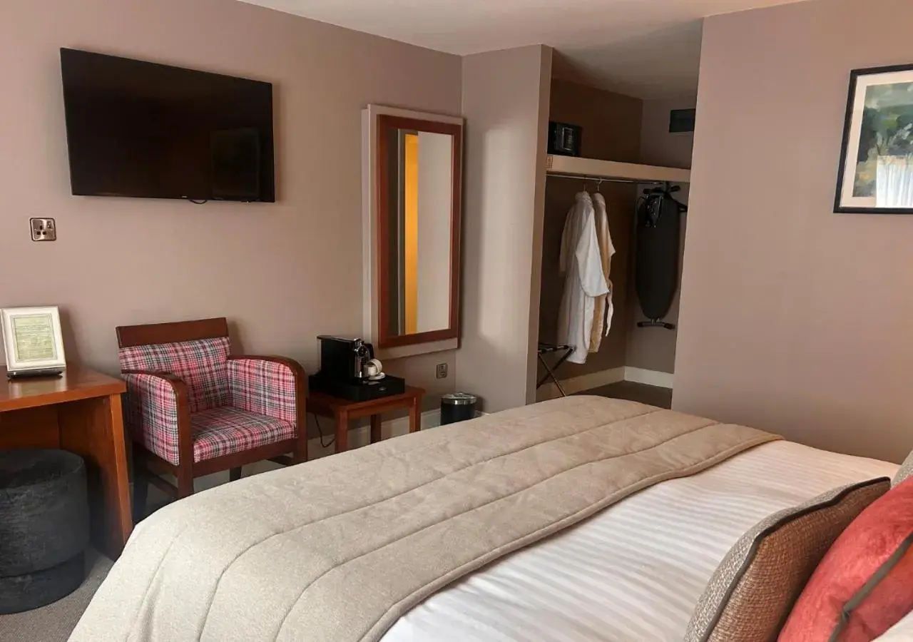 Signature Room in Four Seasons Hotel & Leisure Club Signature Room in Four Seasons Hotel & Leisure Club