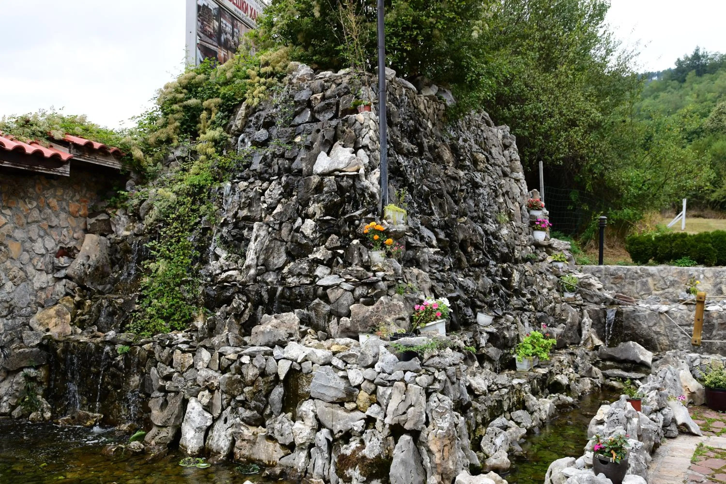 Patio in Complex Praveshki Hanove