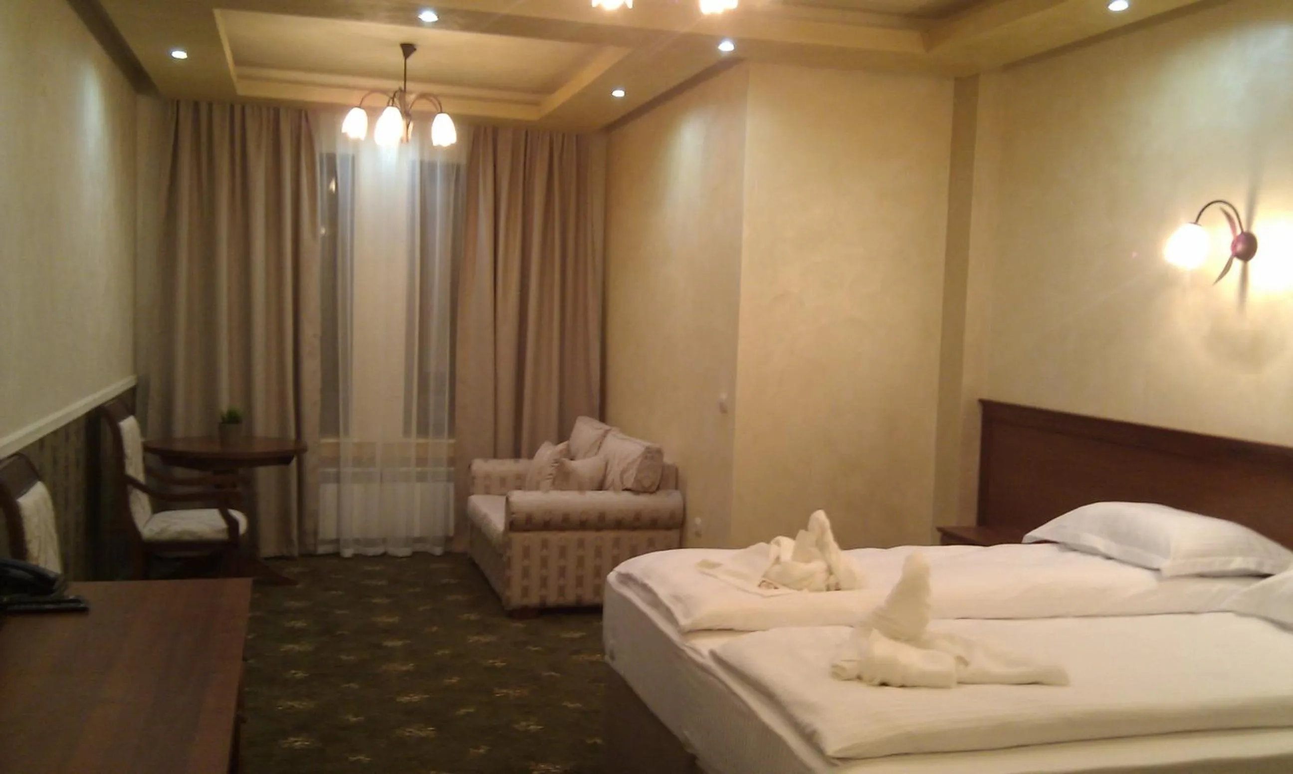 Photo of the whole room, Bed in Complex Praveshki Hanove
