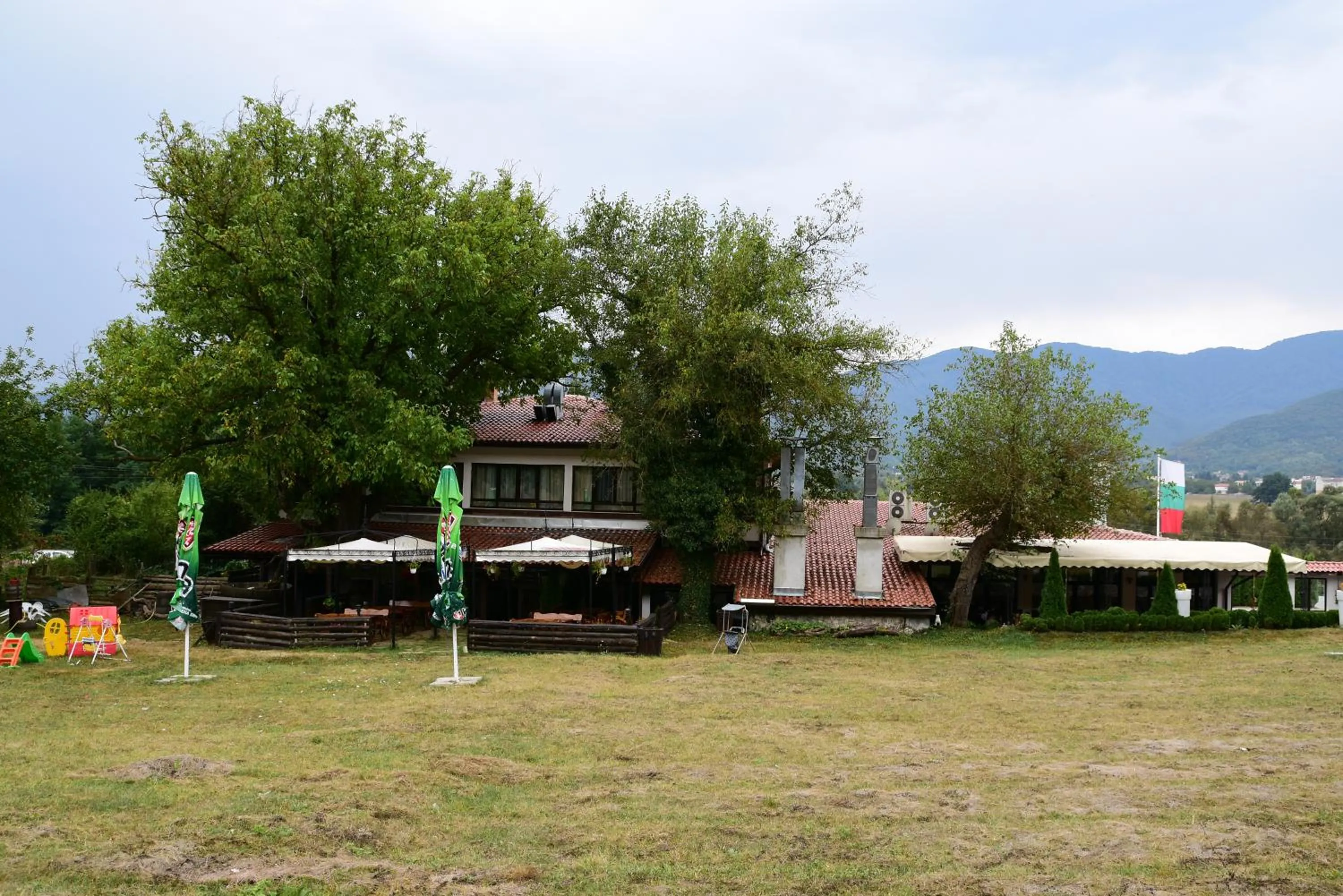 Mountain view in Complex Praveshki Hanove