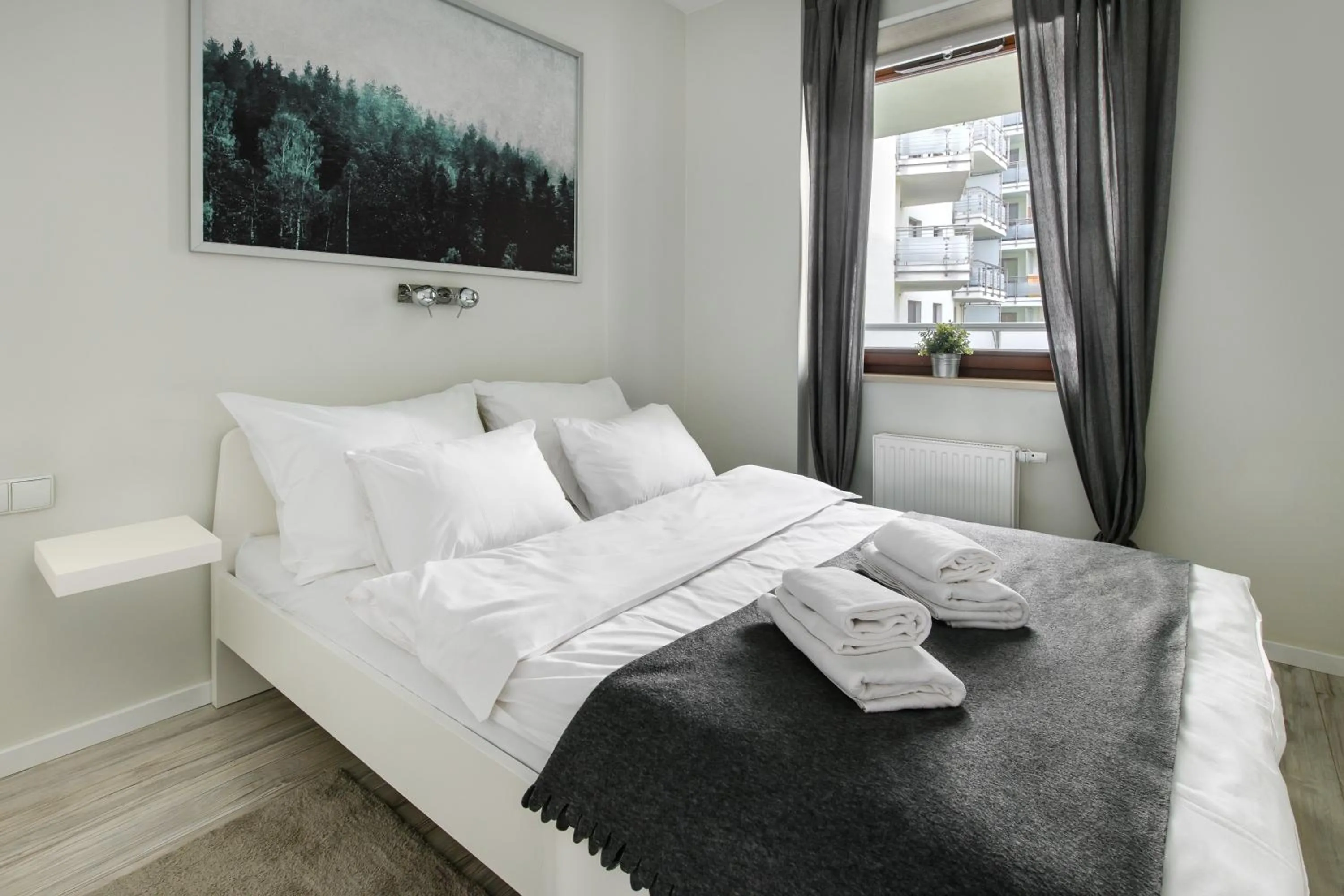 Bedroom, Bed in Warsaw Night Apartments Giełdowa