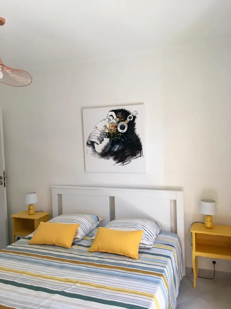 Bed in Sous Les Pins gîtes et chambres d'hôtes