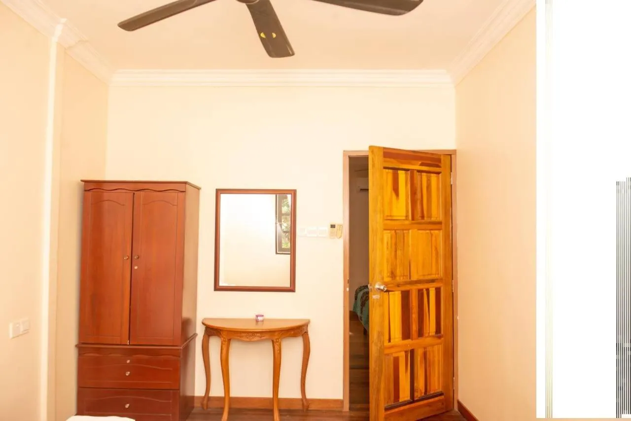 Bedroom in Padimas Villa @Datai Valley