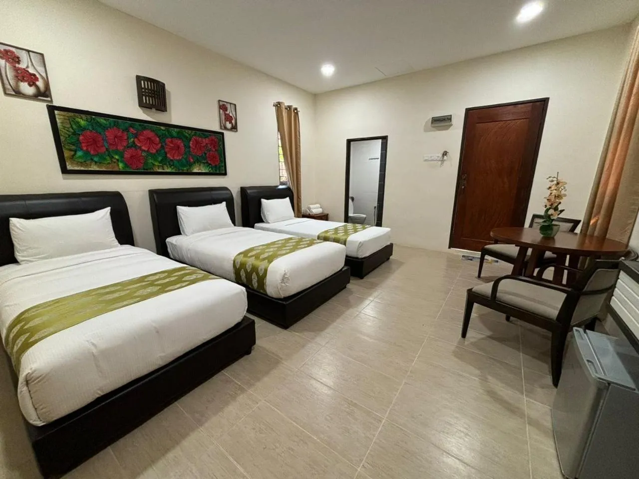 Bed in Padimas Villa @Datai Valley