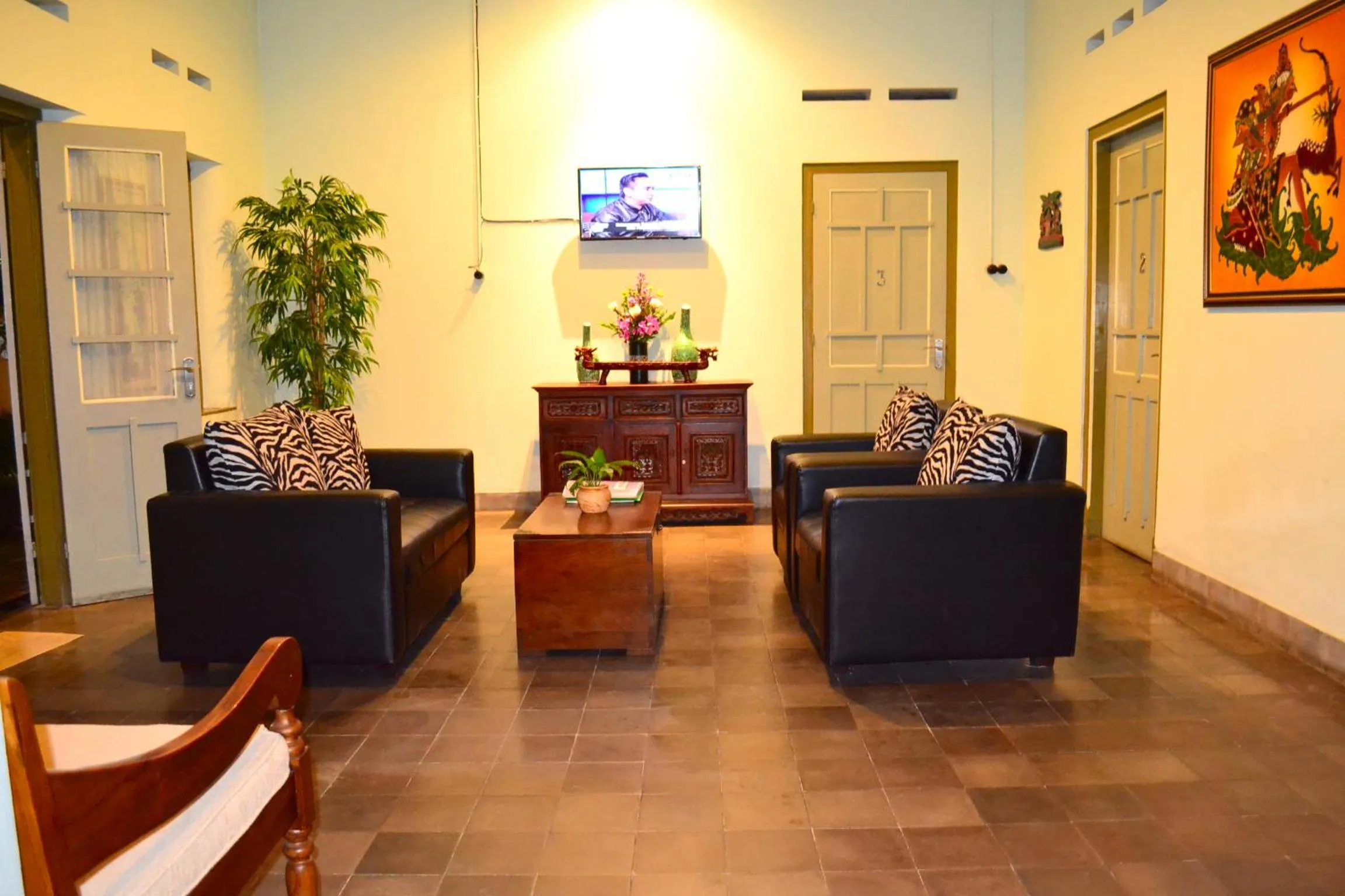 Living room in The Kresna Hotel