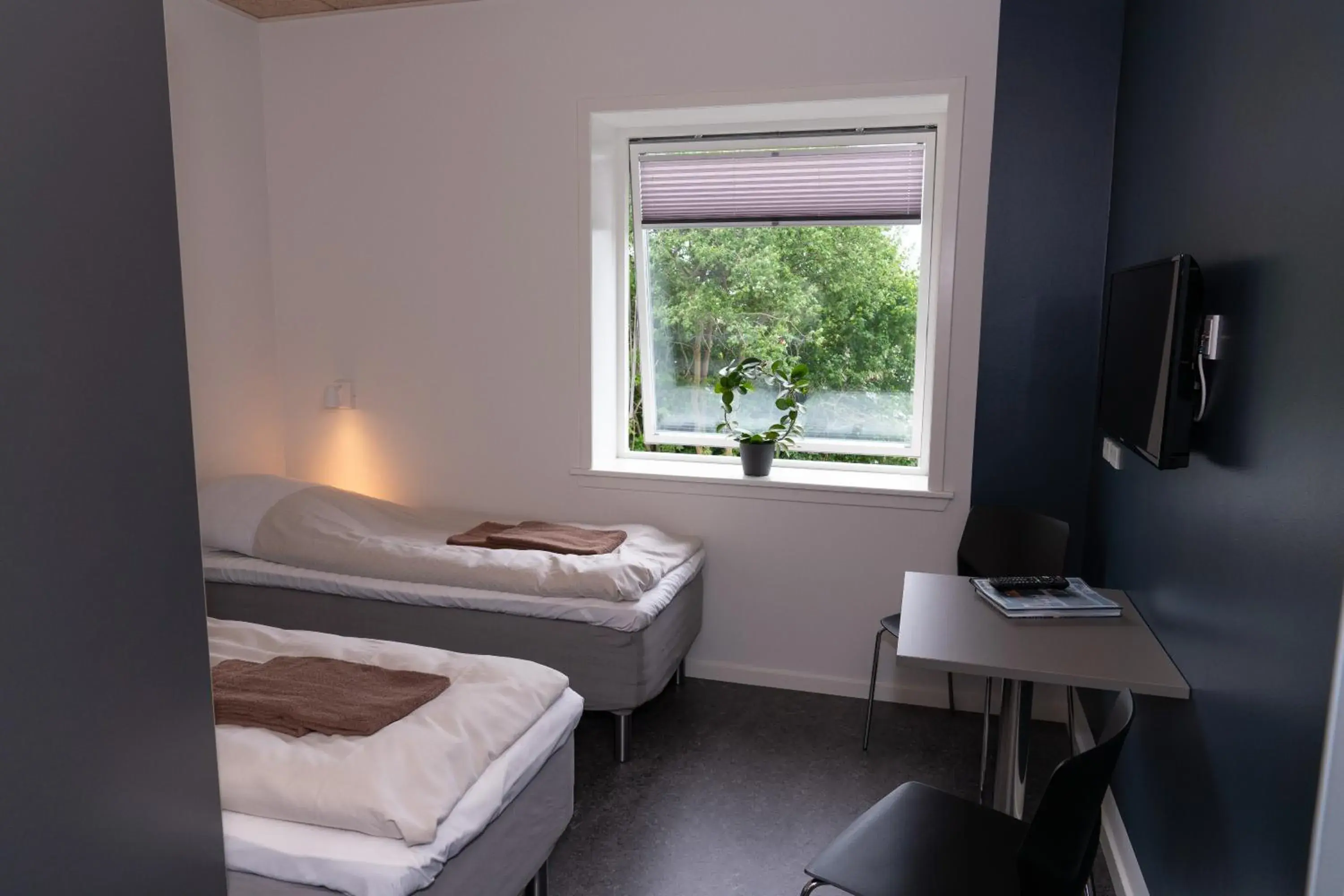 Family Room - single occupancy - Disability Access in ICV SleepWell Family Room - single occupancy - Disability Access in ICV SleepWell