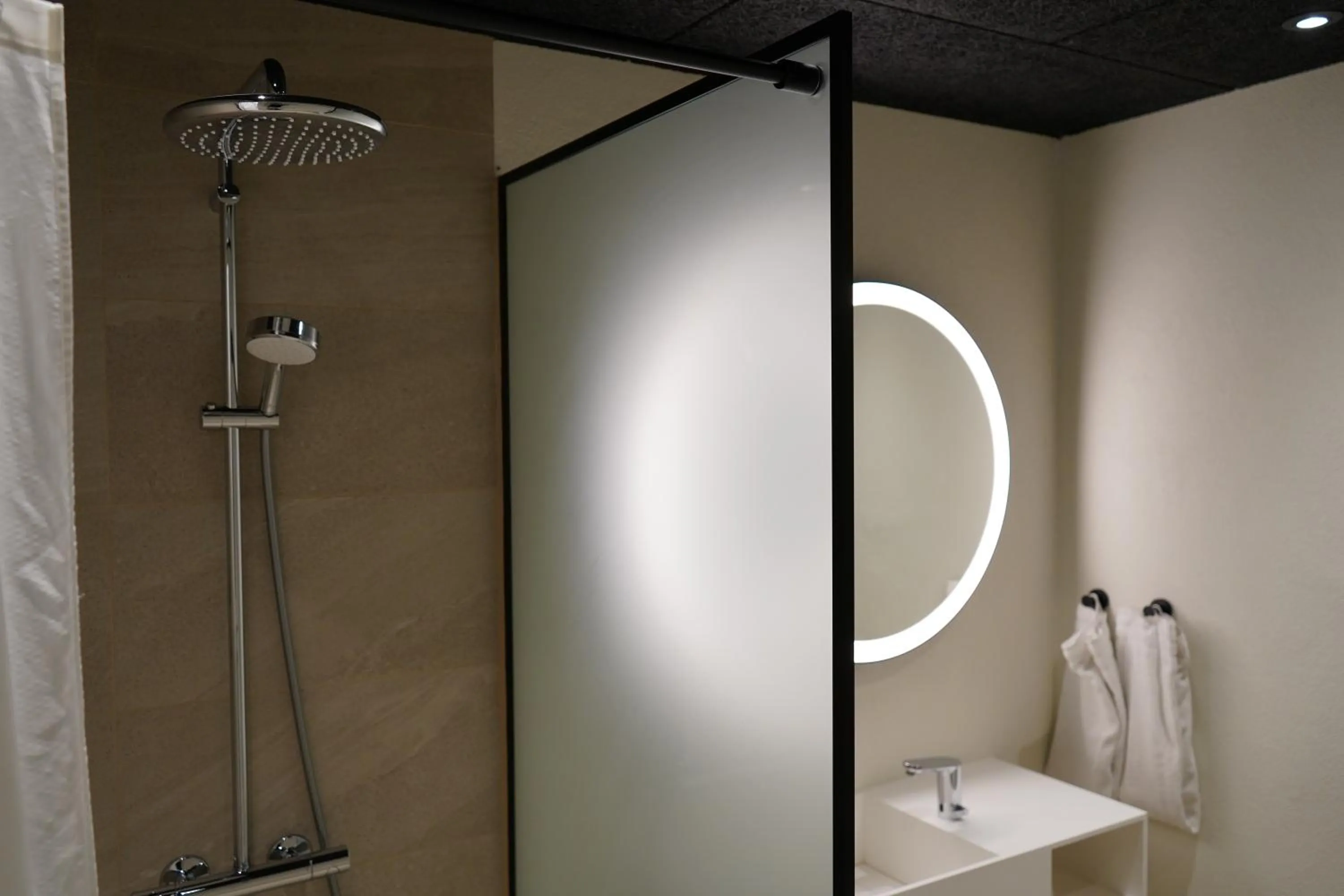 Bathroom in Hotel Dalgas, BW Signature Collection