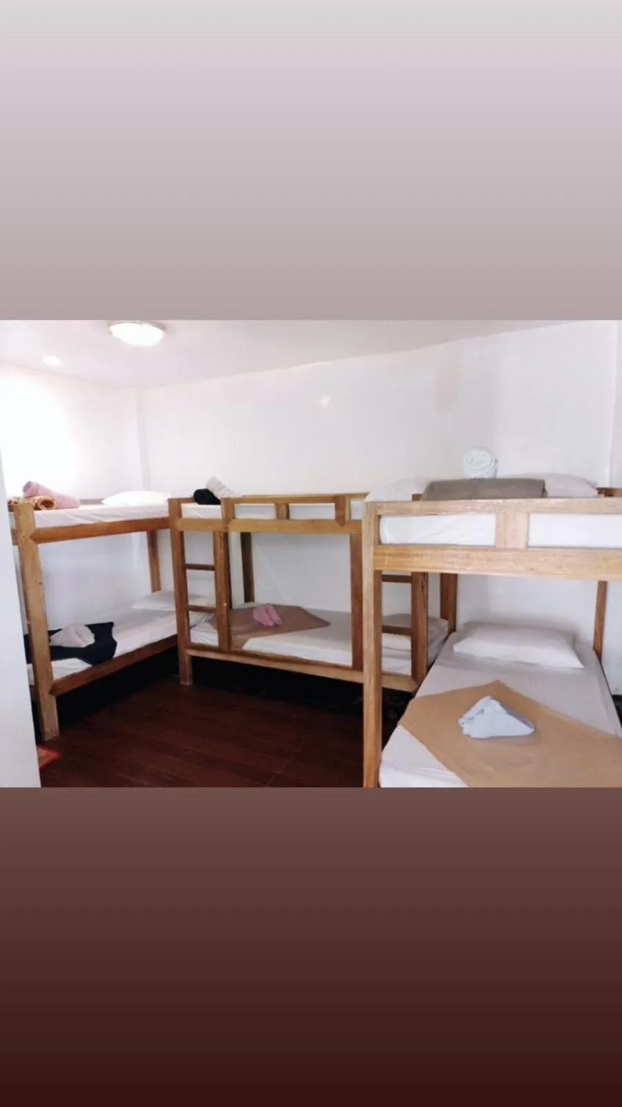 Bed in Raya Del Sol Dive Resort