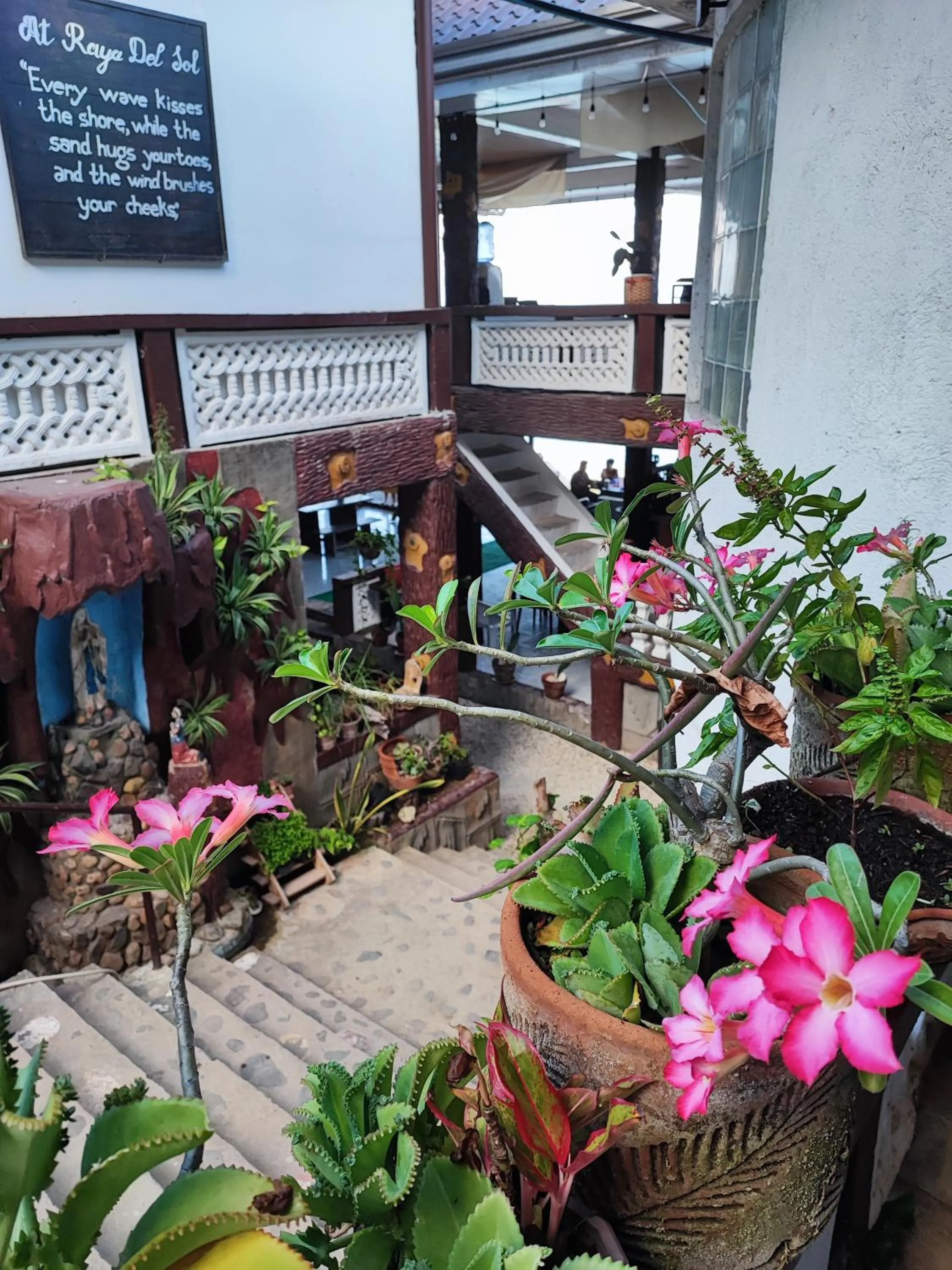 Raya Del Sol Dive Resort