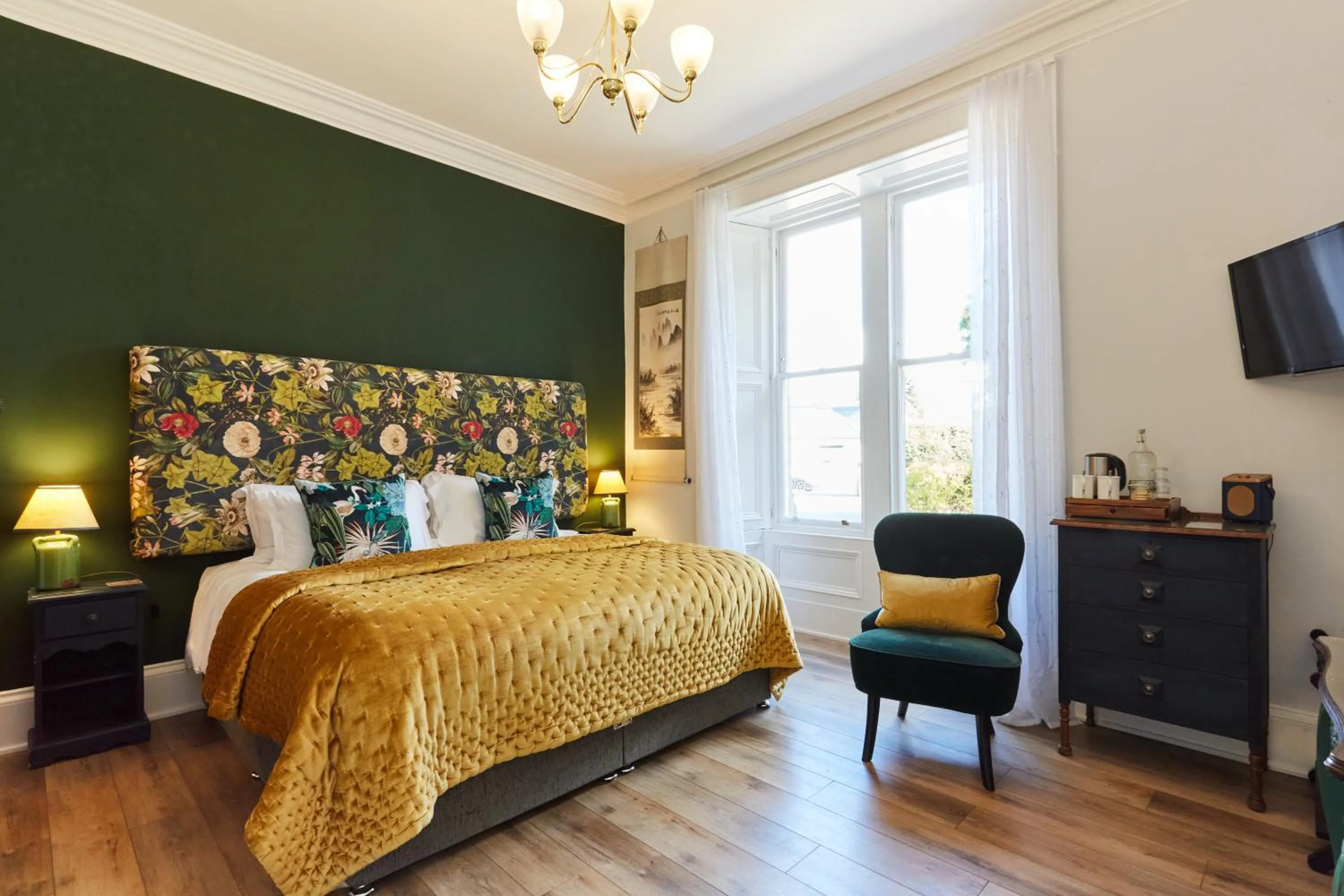 Bed in Merlindale