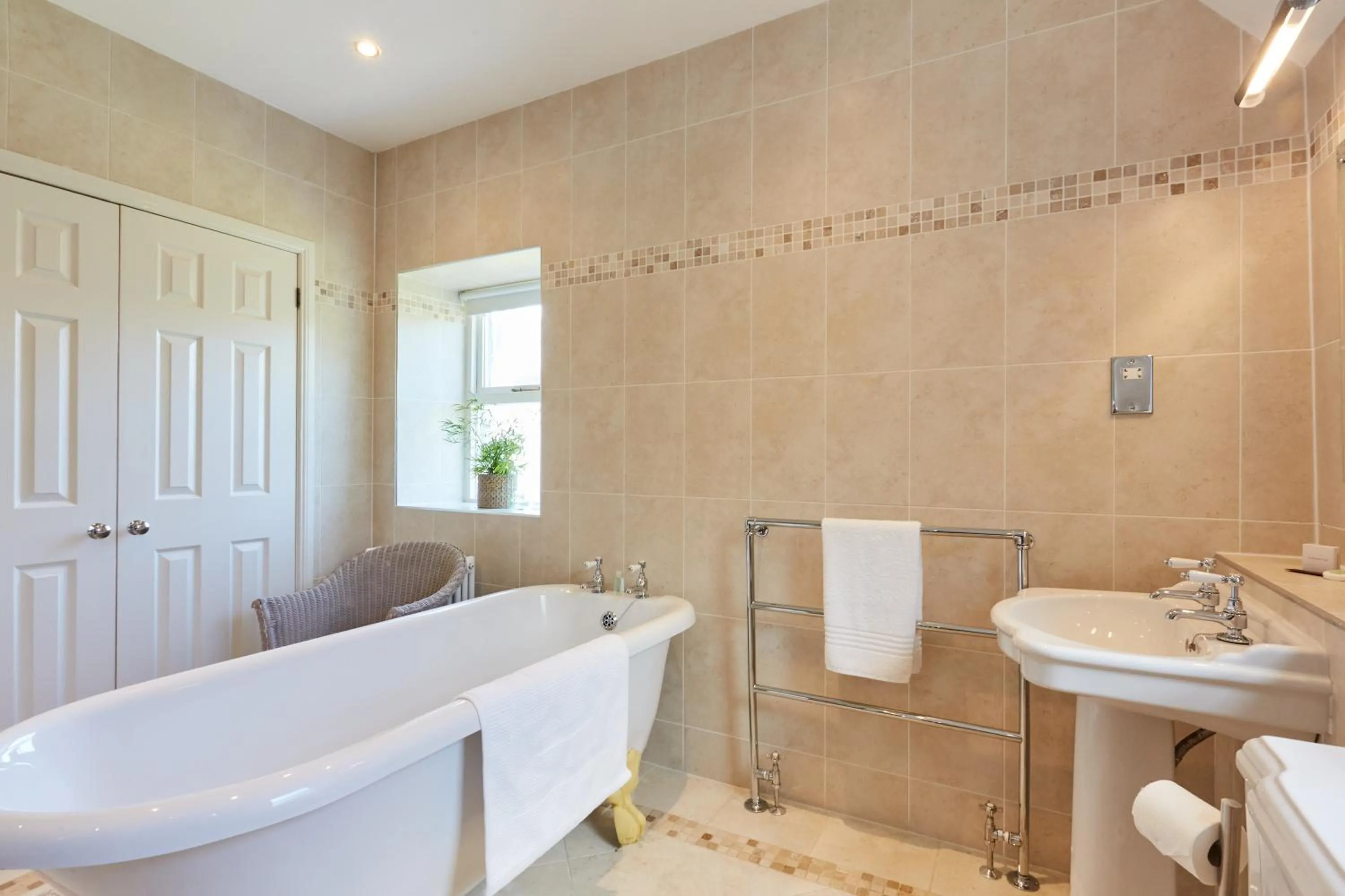 Bathroom in Merlindale