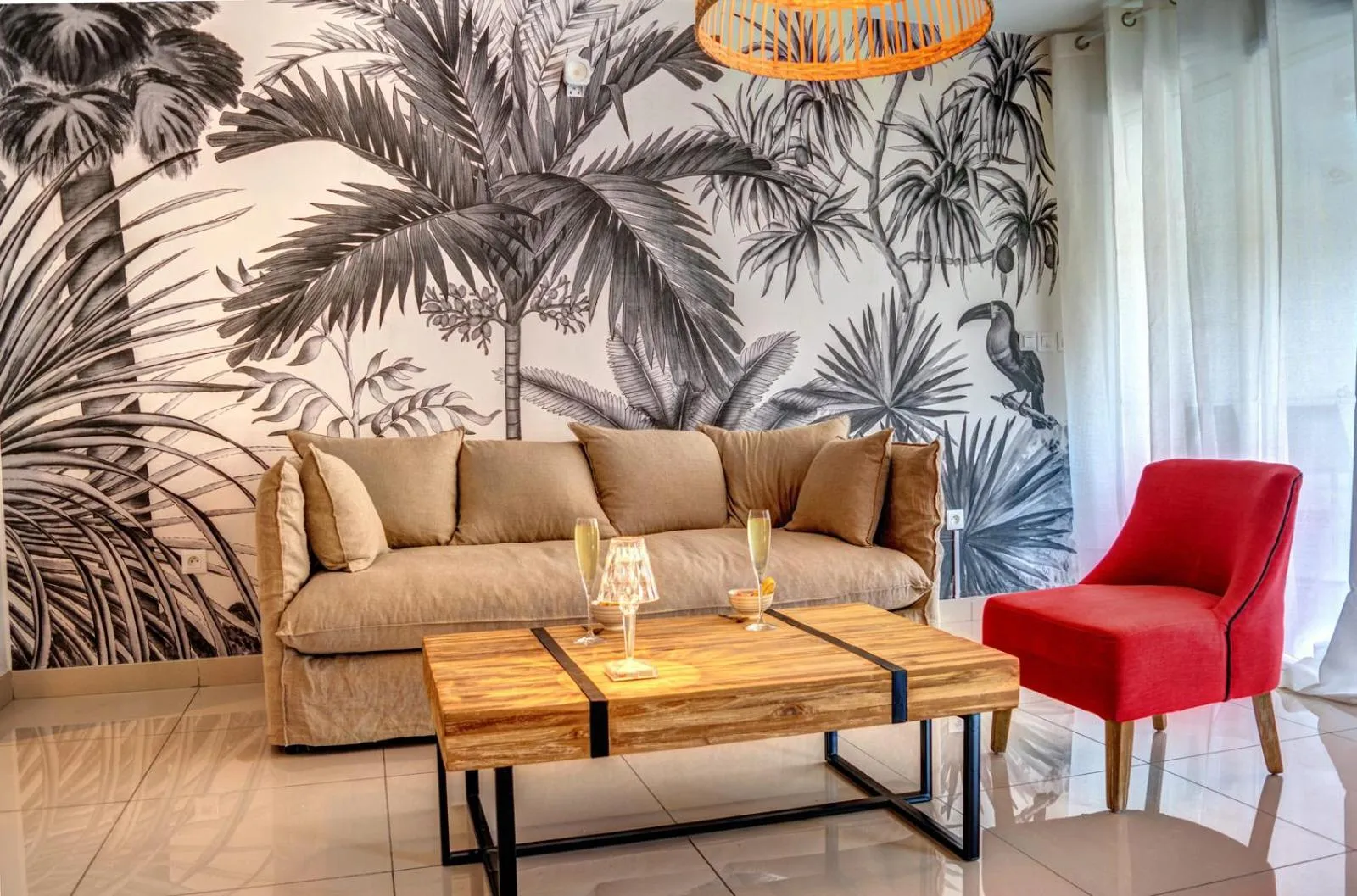 Seating area in Hotel Pelican