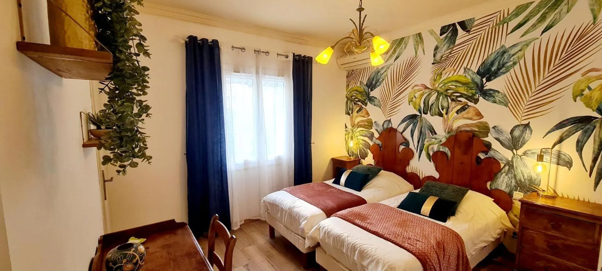 Bed in A l'ombre du clocher