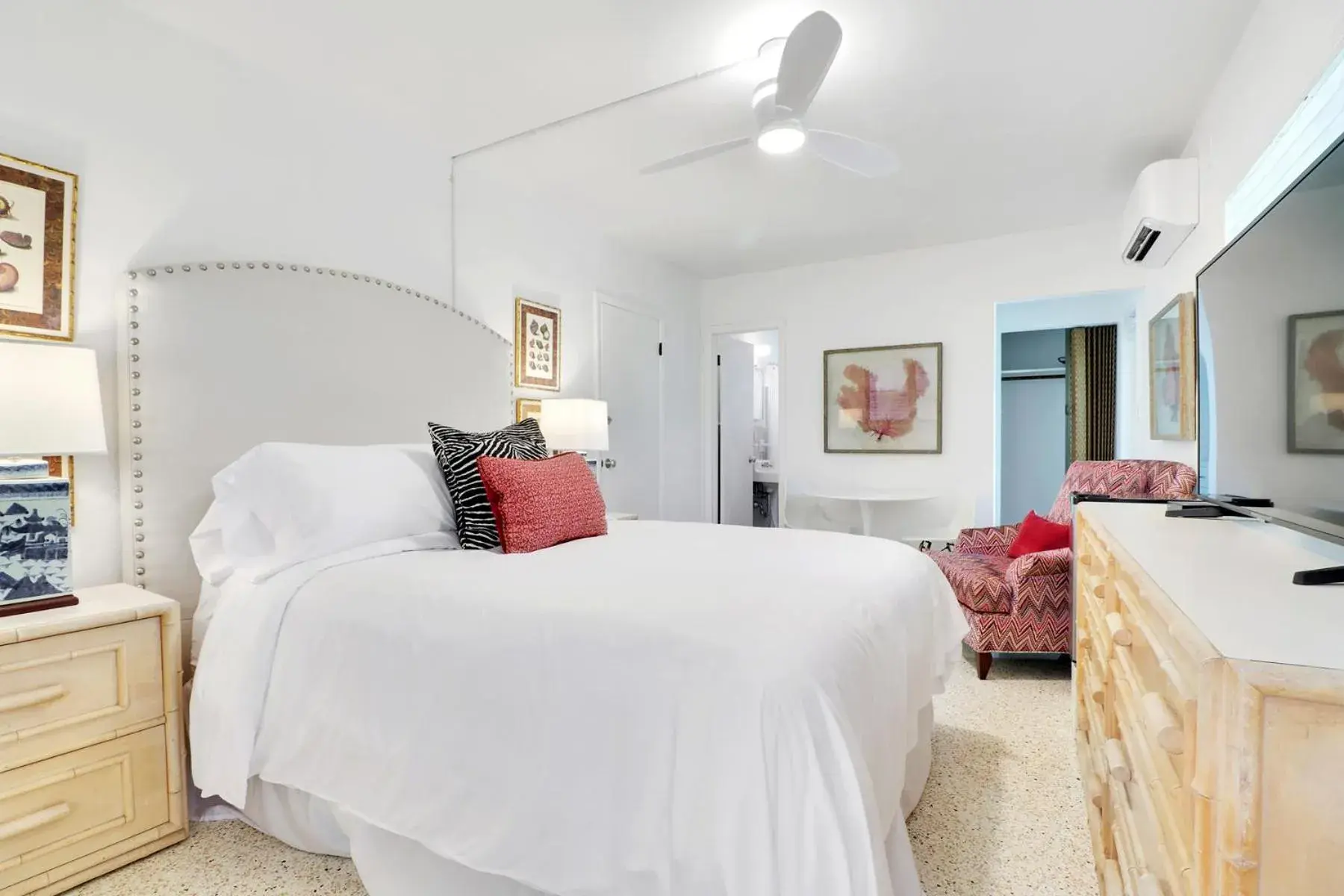 Queen Room in The Gondolier Inn Queen Room in The Gondolier Inn